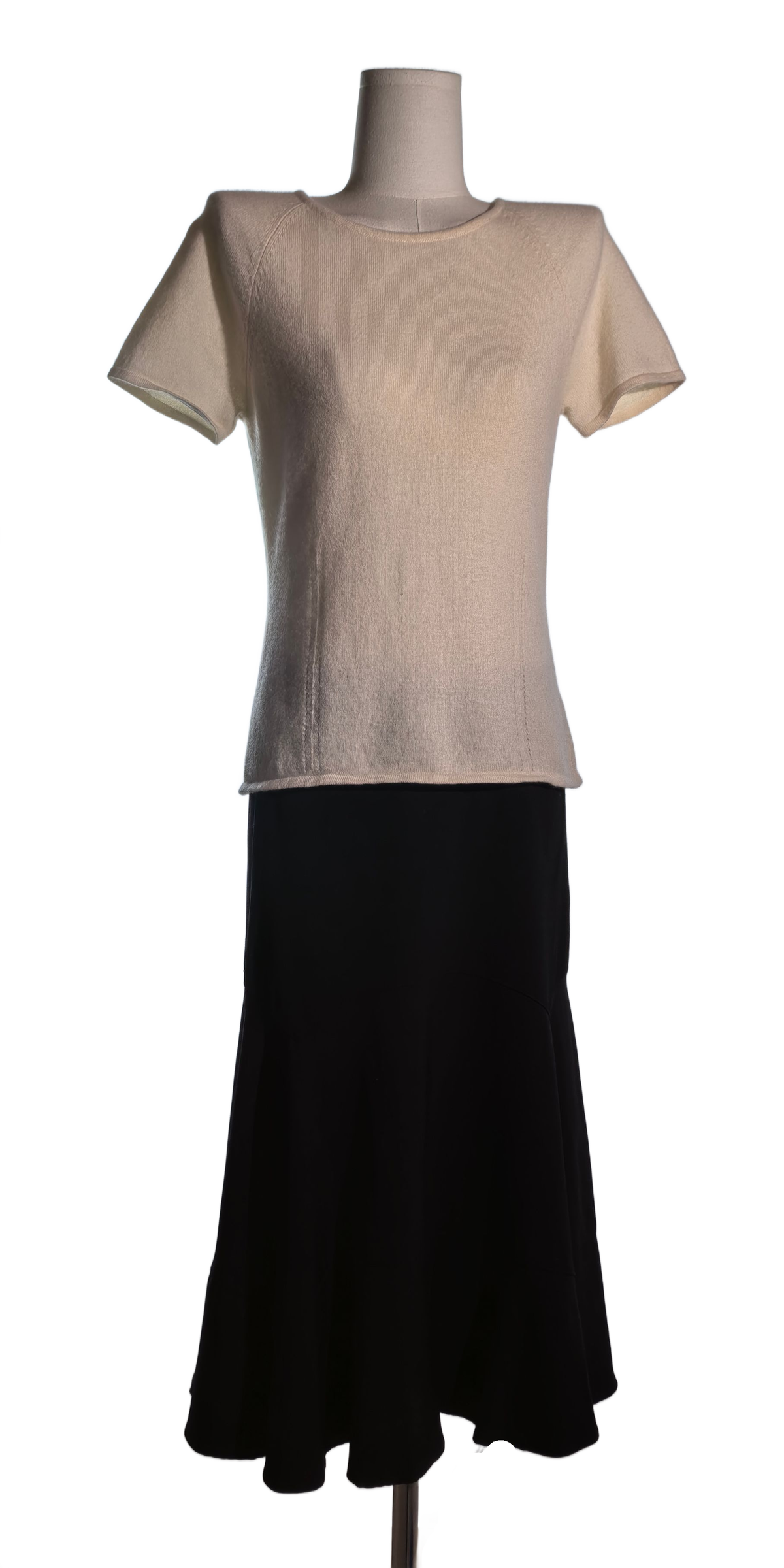 Bluza din casmir cu maneca scurta si perforatii discrete - Classiques