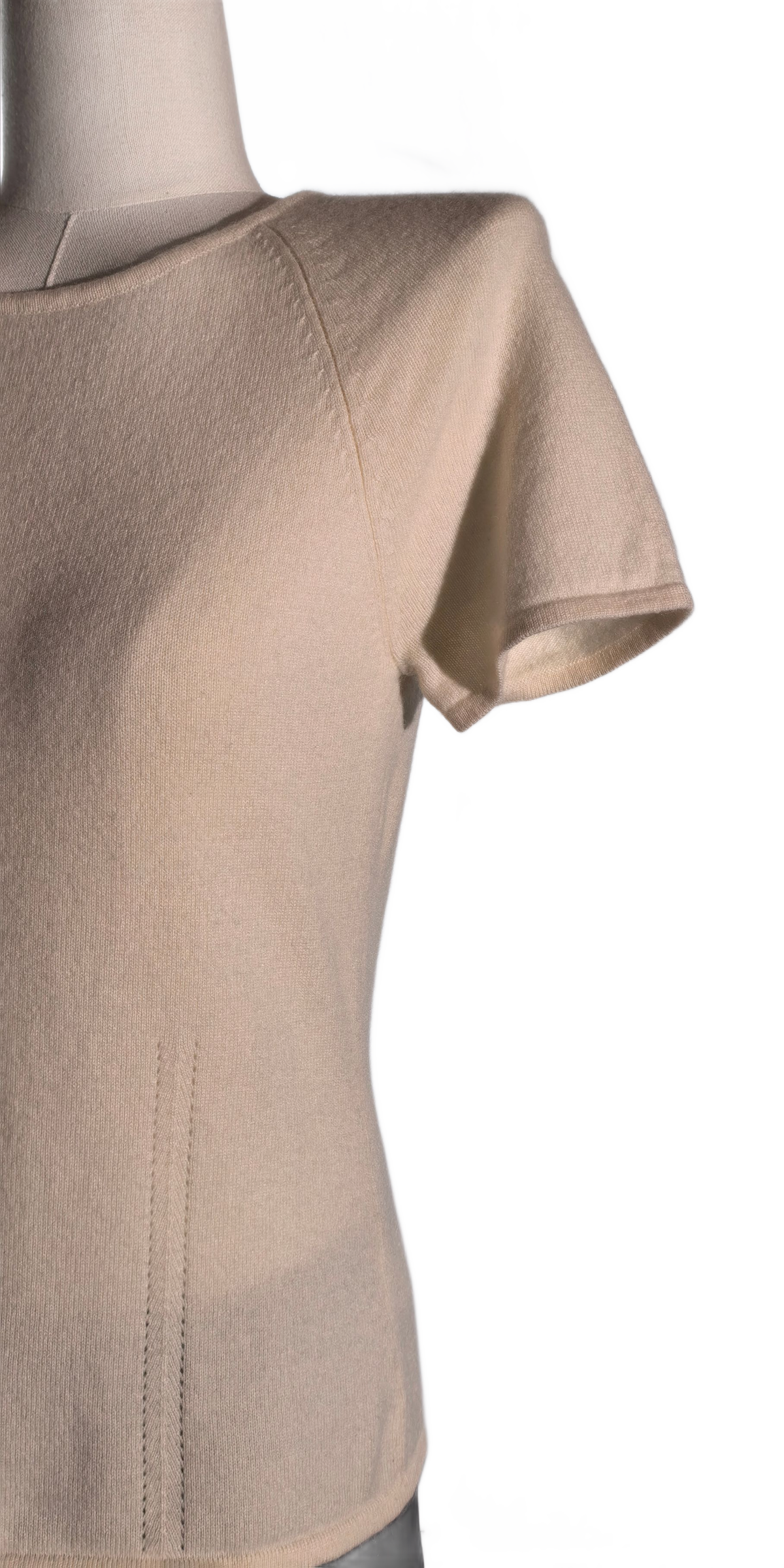 Bluza din casmir cu maneca scurta si perforatii discrete - Classiques