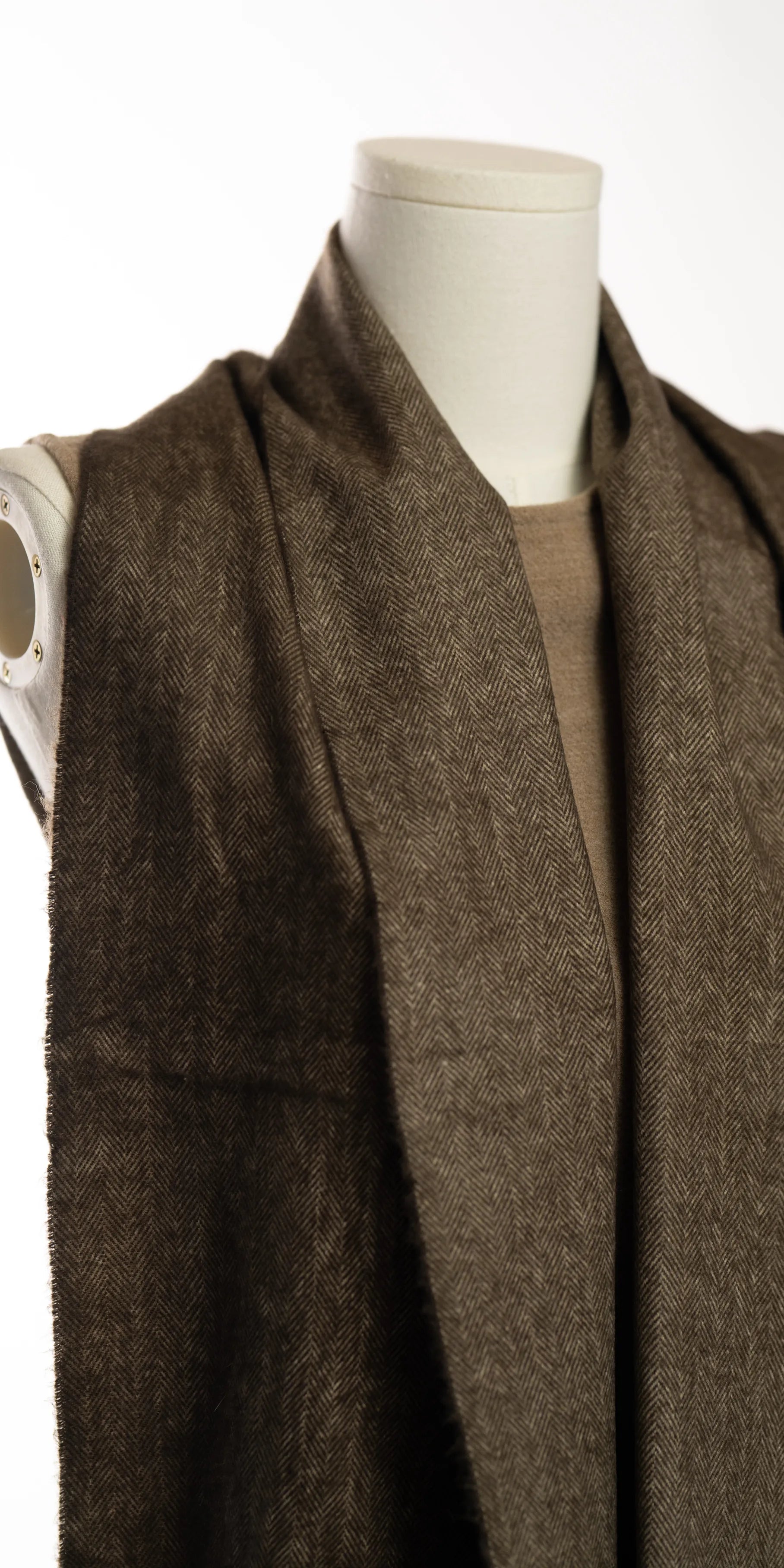 Fular imprimeu discret din casmir