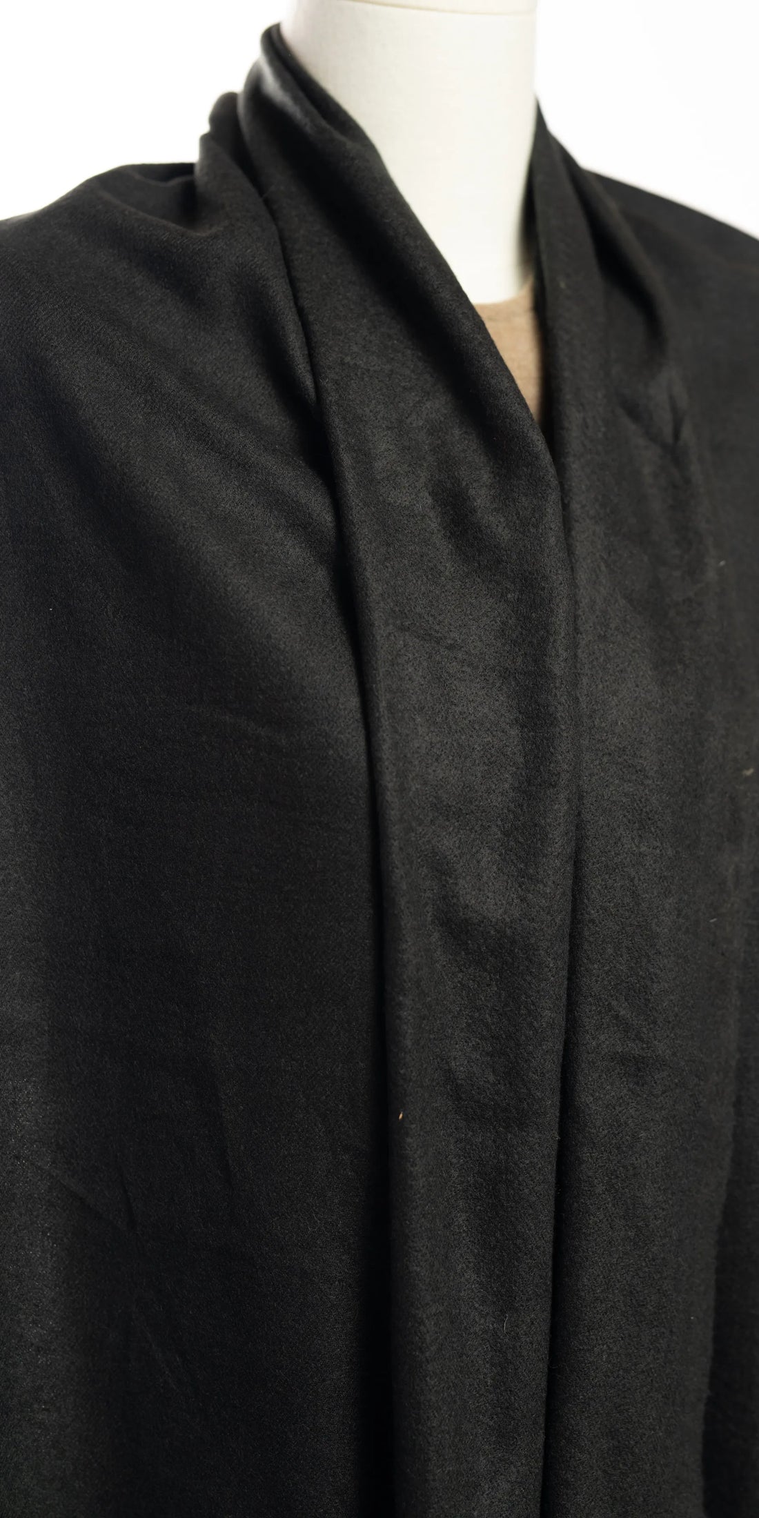 Fular de mari dimensiuni din casmir