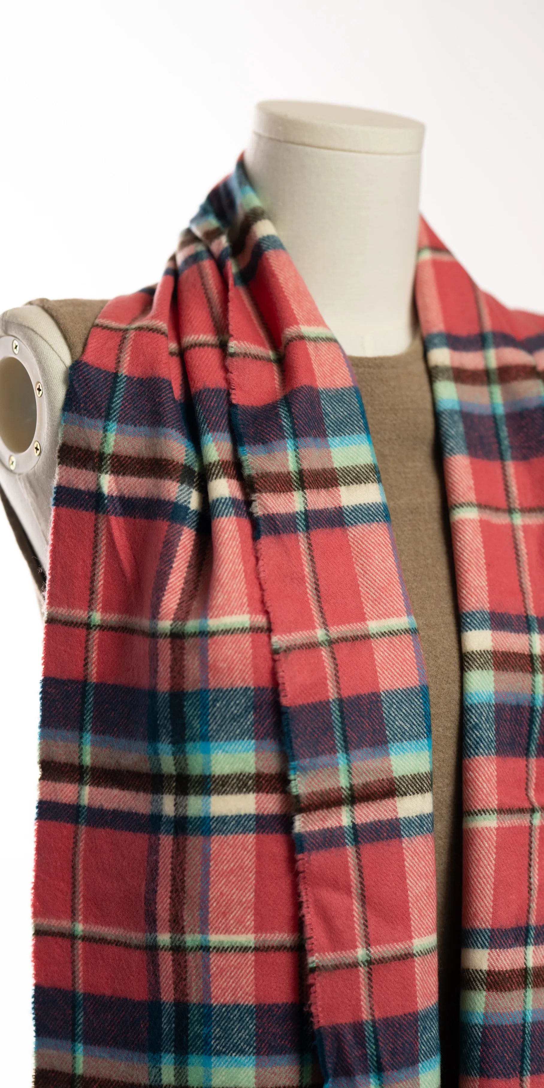 Fular tartan din 100% casmir