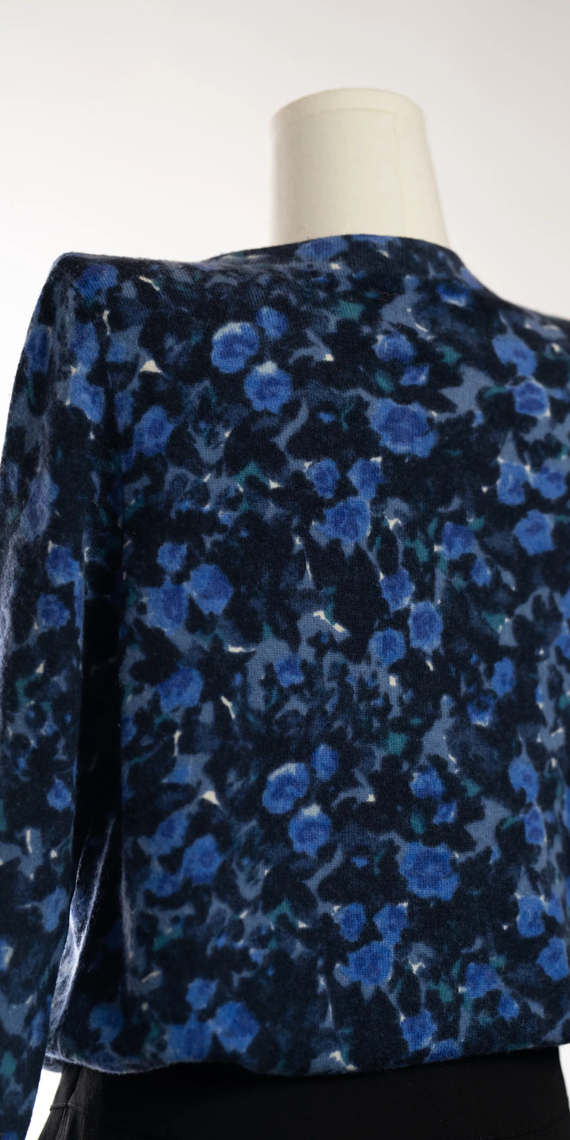 Pulover inflorat din casmir - Talbots