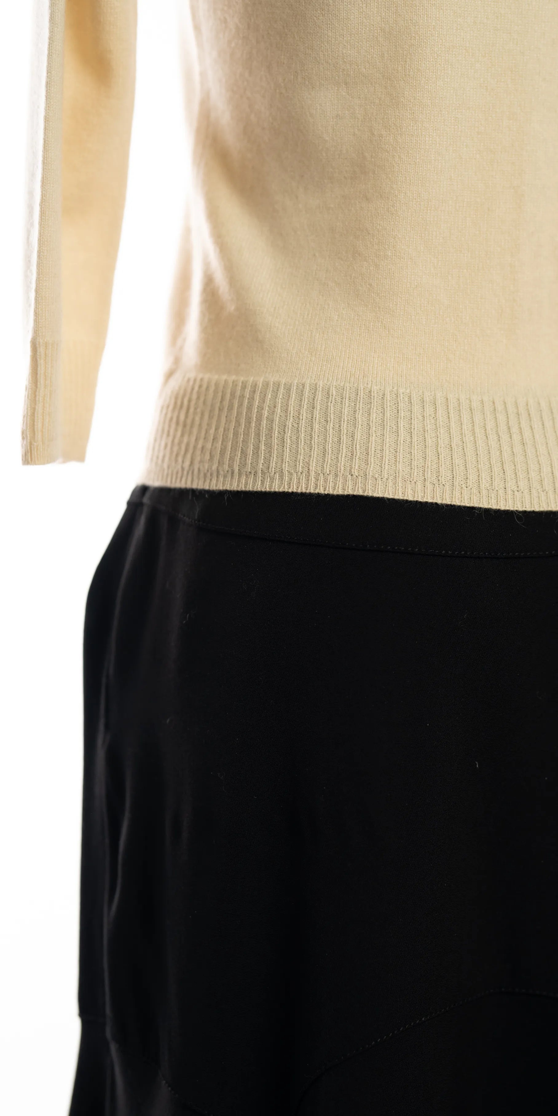 Cardigan din casmir cu nasturi perla - White & Warren