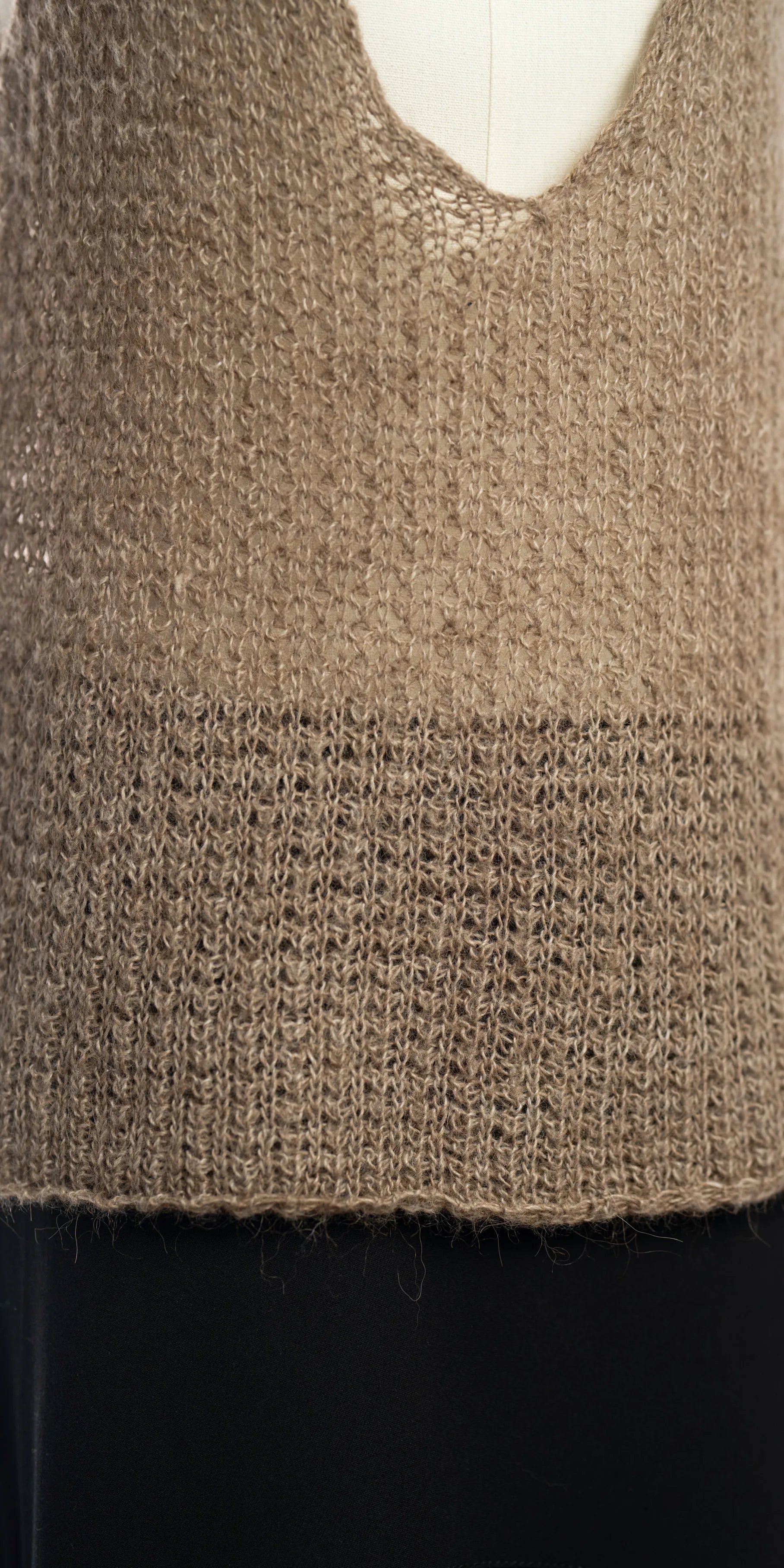 Vesta aerata din blend natural - Stefanel