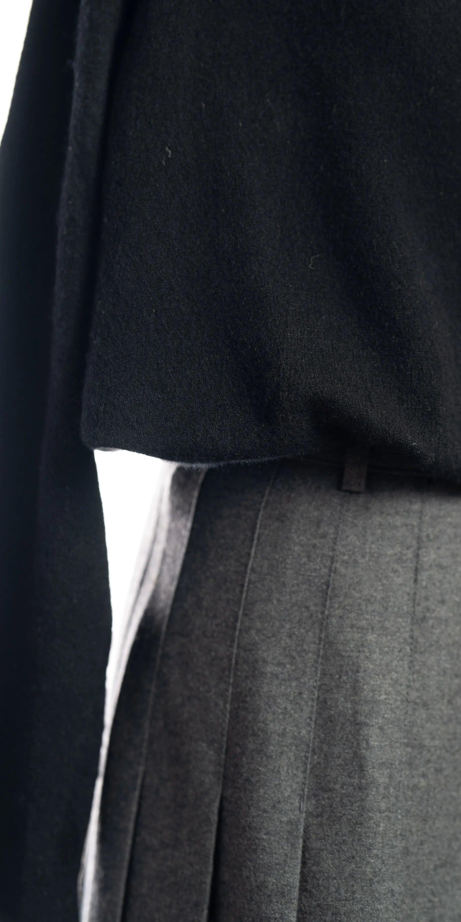 Fusta plisata din lana