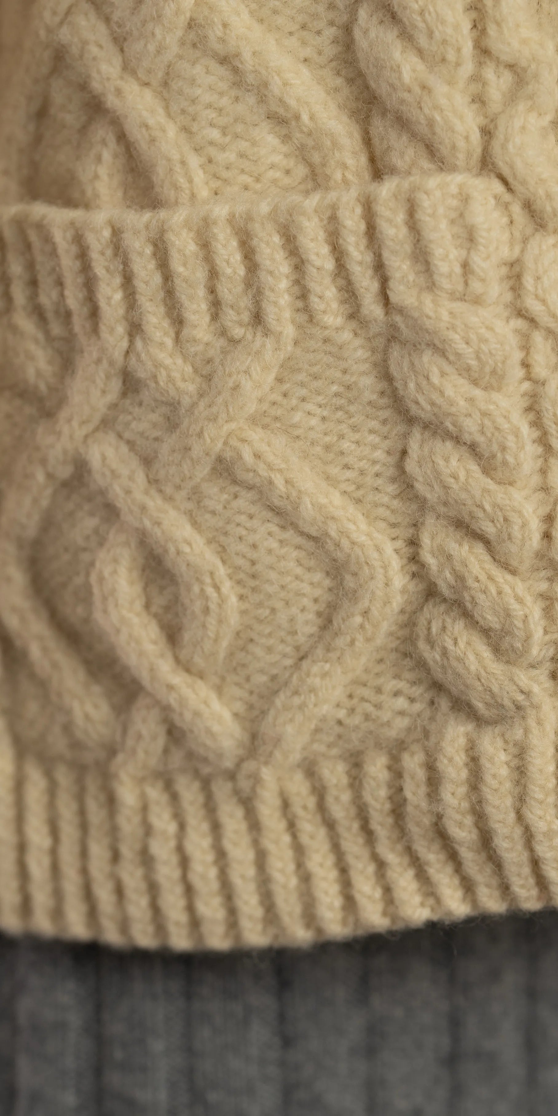 Cardigan din lana cu buzunare