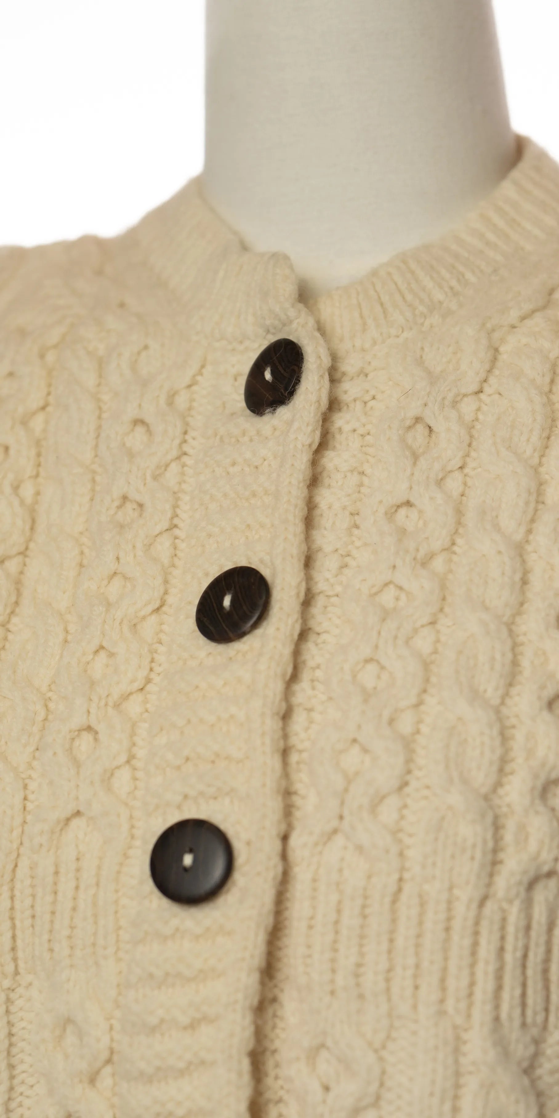 Cardigan din lana cu maneci 3/4