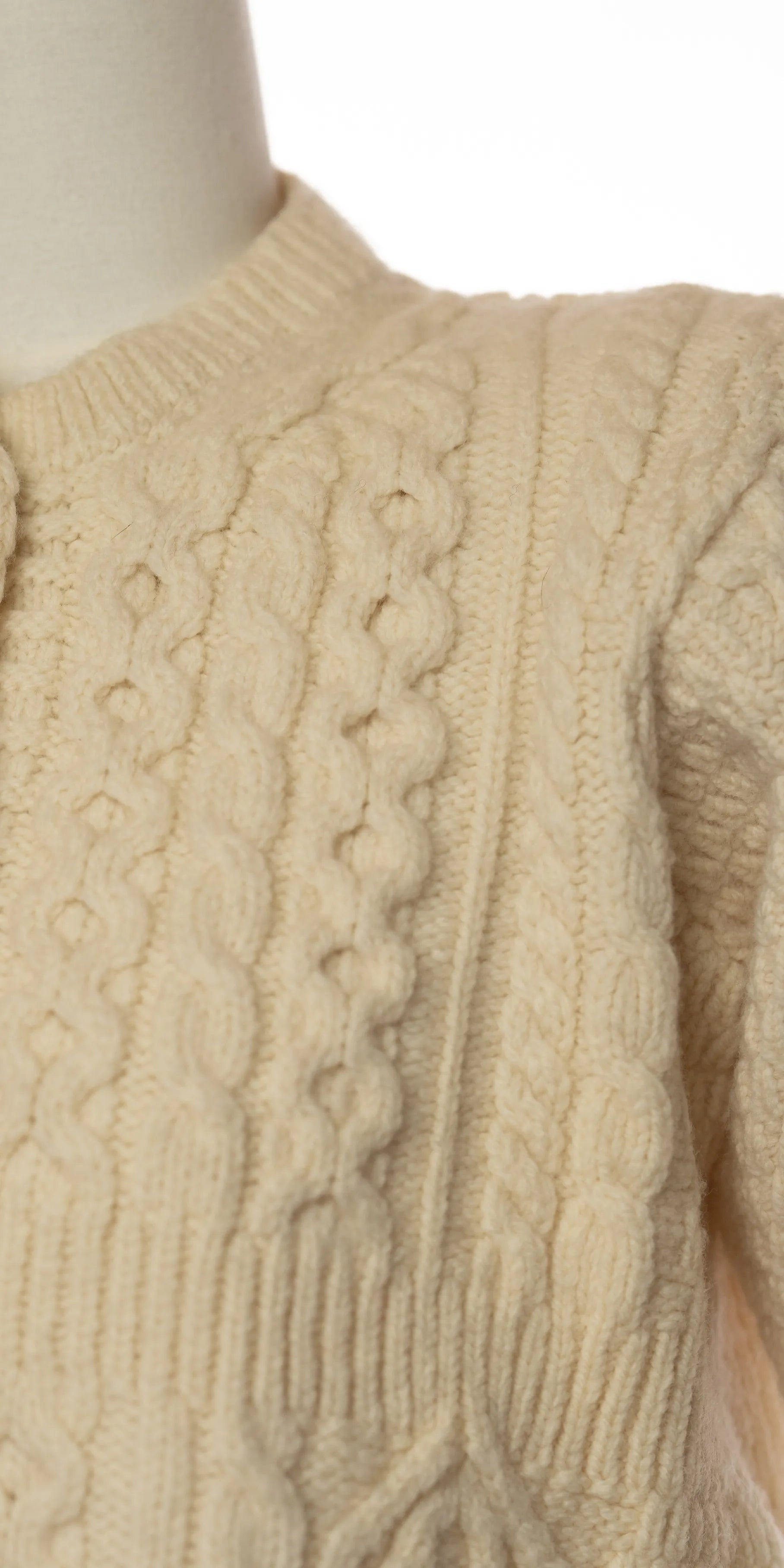 Cardigan din lana cu maneci 3/4