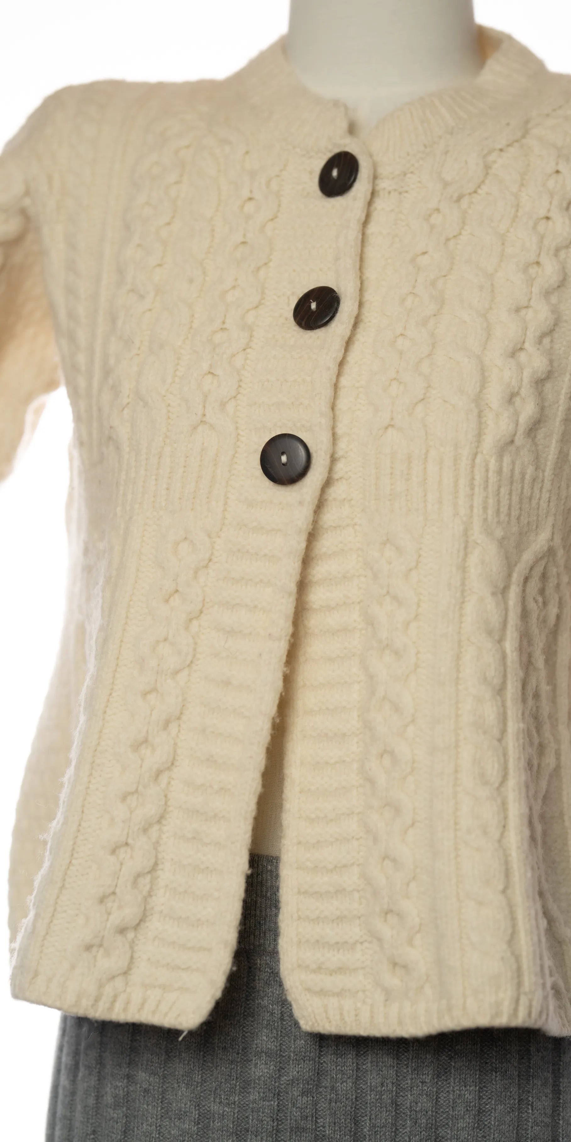 Cardigan din lana cu maneci 3/4