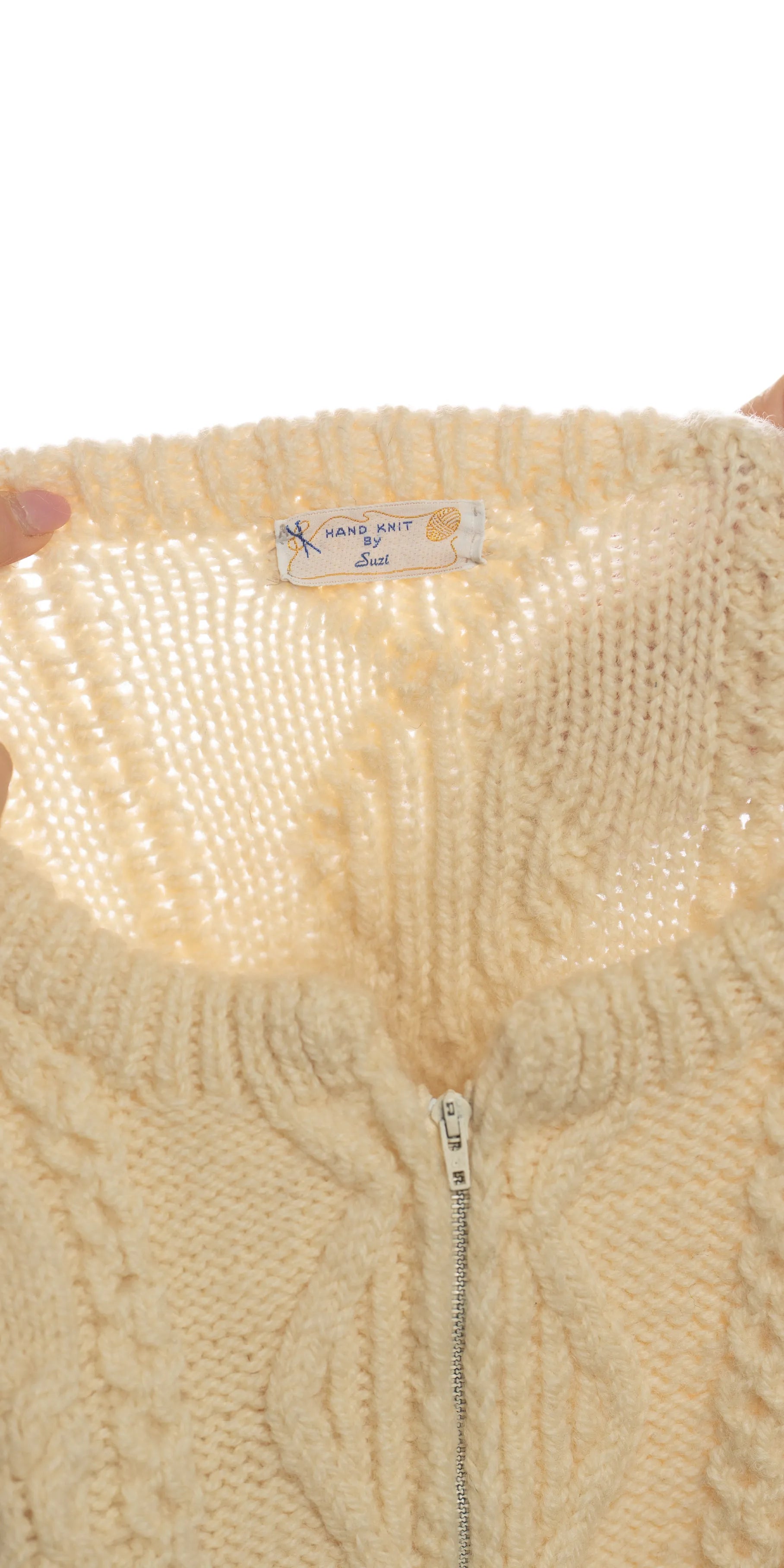 Pulover handmade din lana cu fermoar