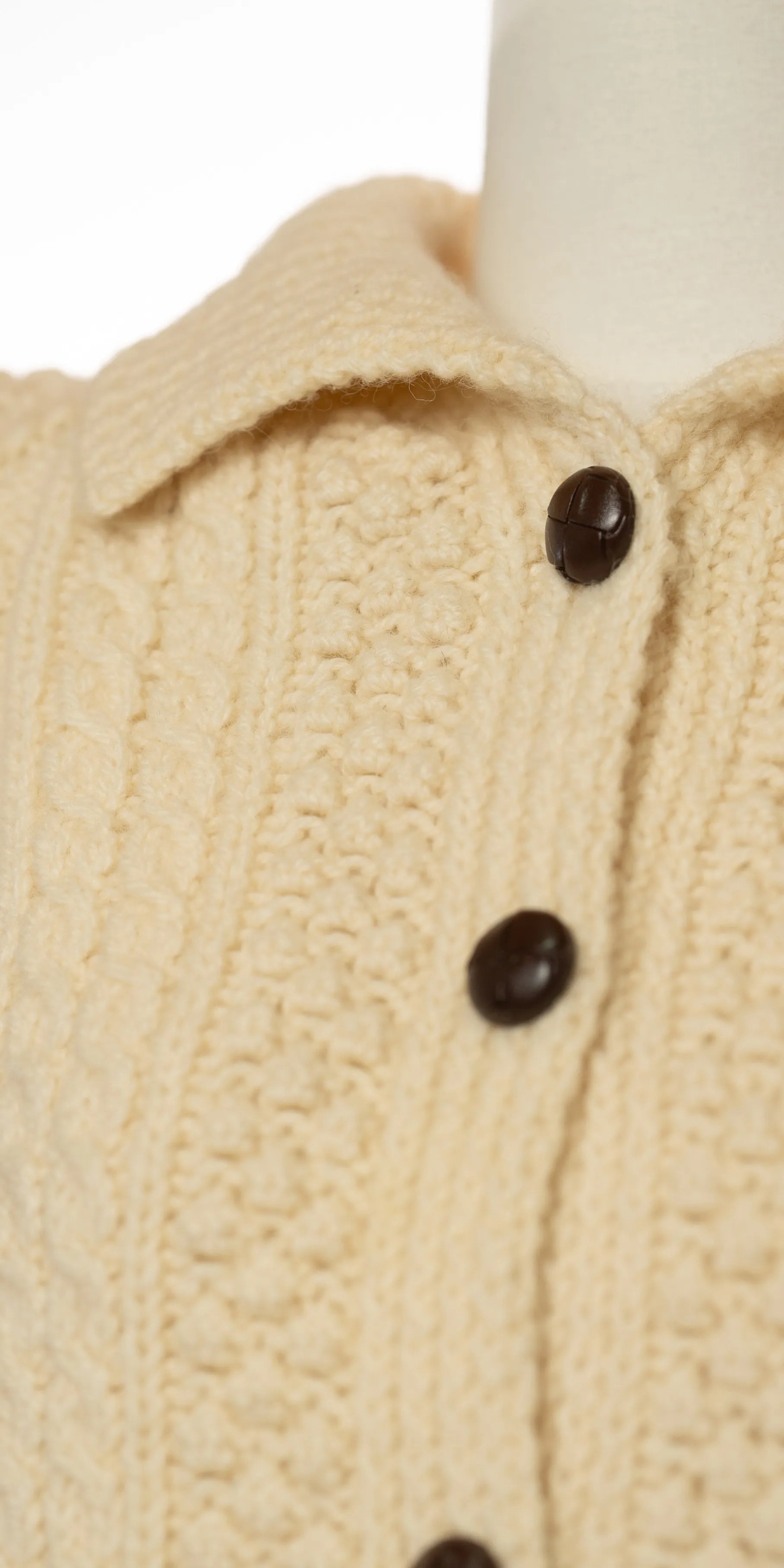 Cardigan cu buzunare din lana