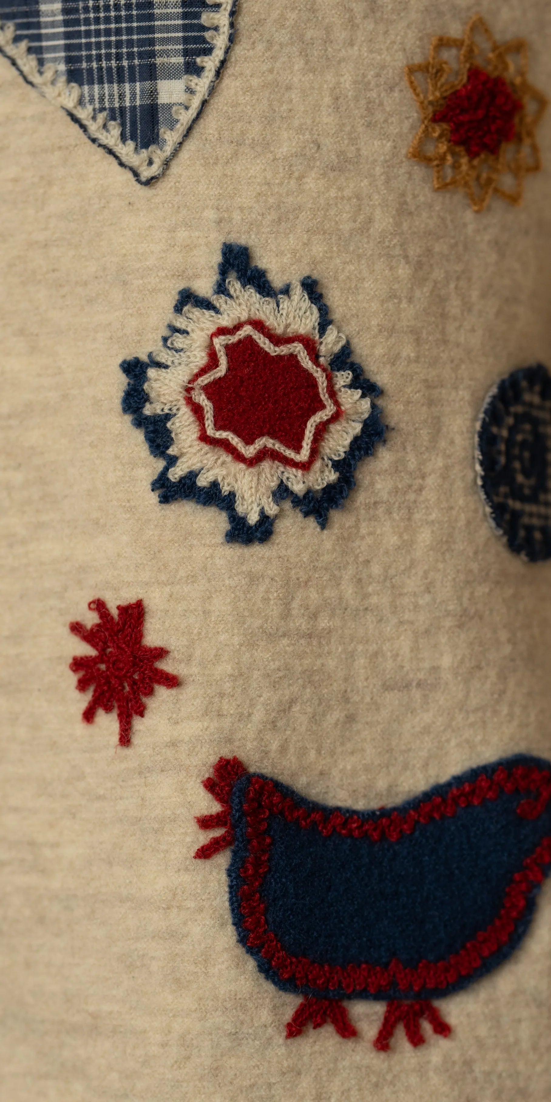 Cardigan din lana fiarta cu detalii