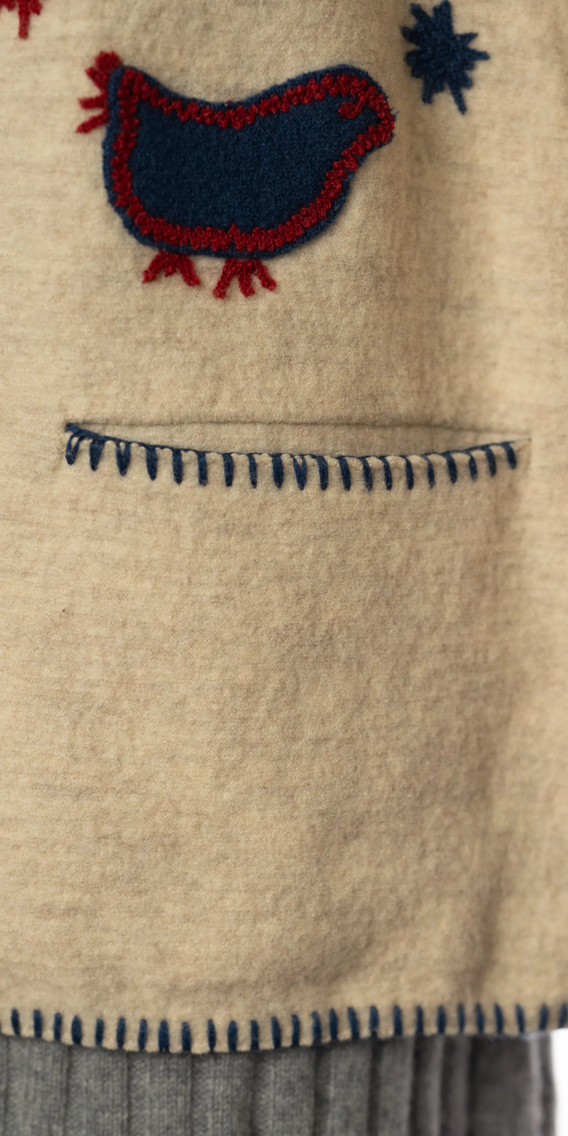 Cardigan din lana fiarta cu detalii