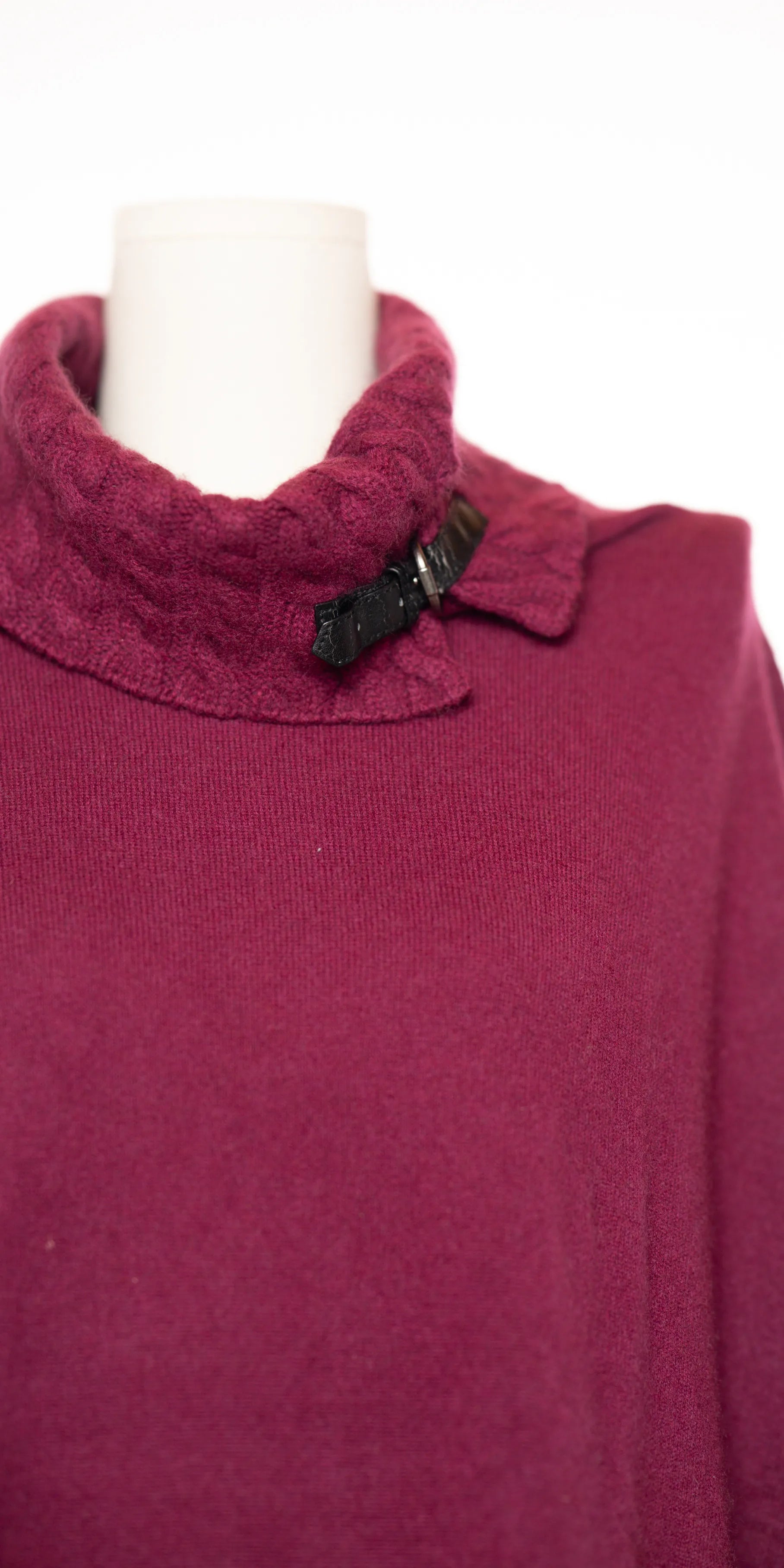 Bluza oversized cu maneci fluture din casmir