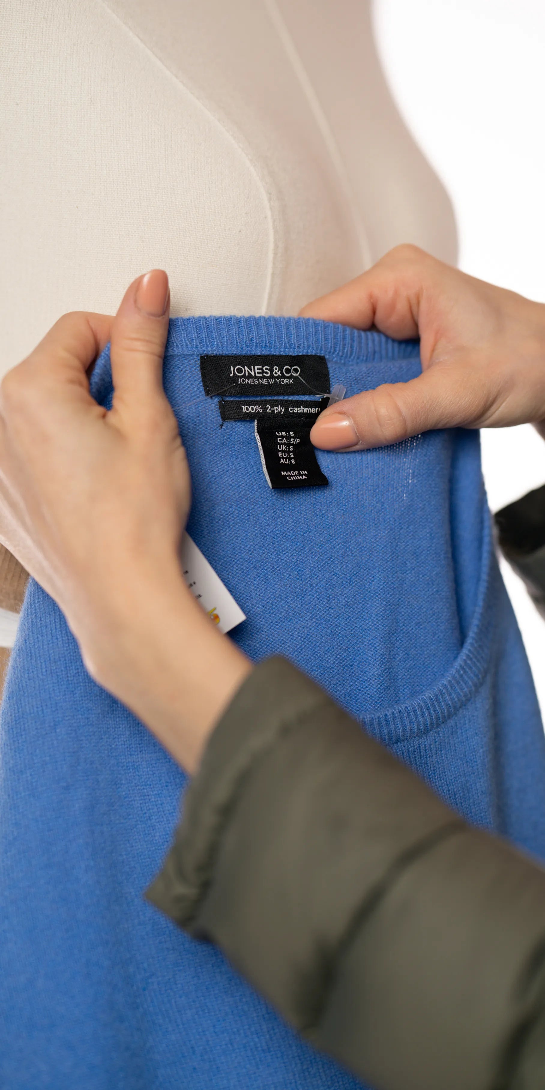 Bluza din casmir cu maneca scurta - Jones & Co