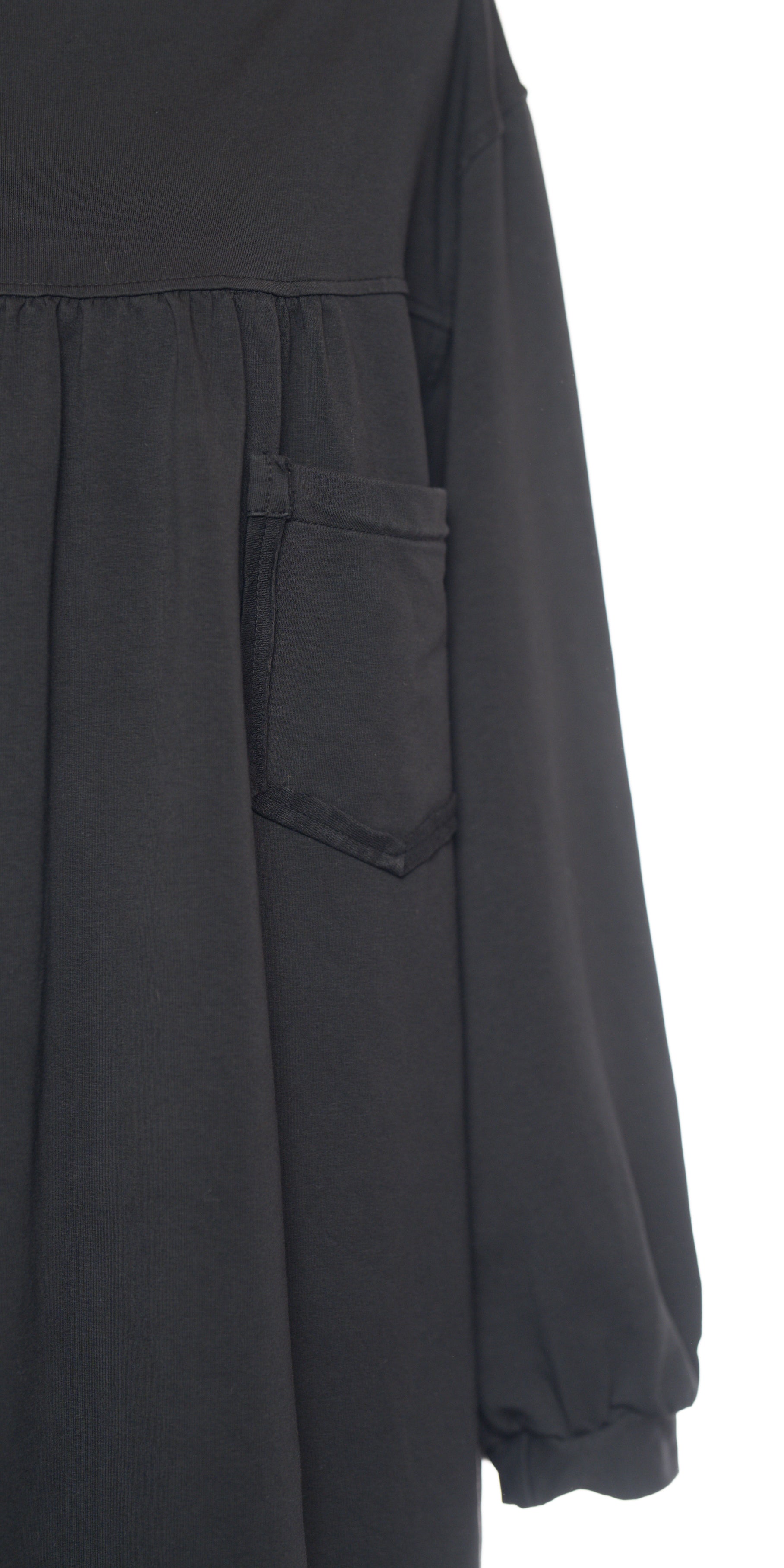Rochie lejera si structurata