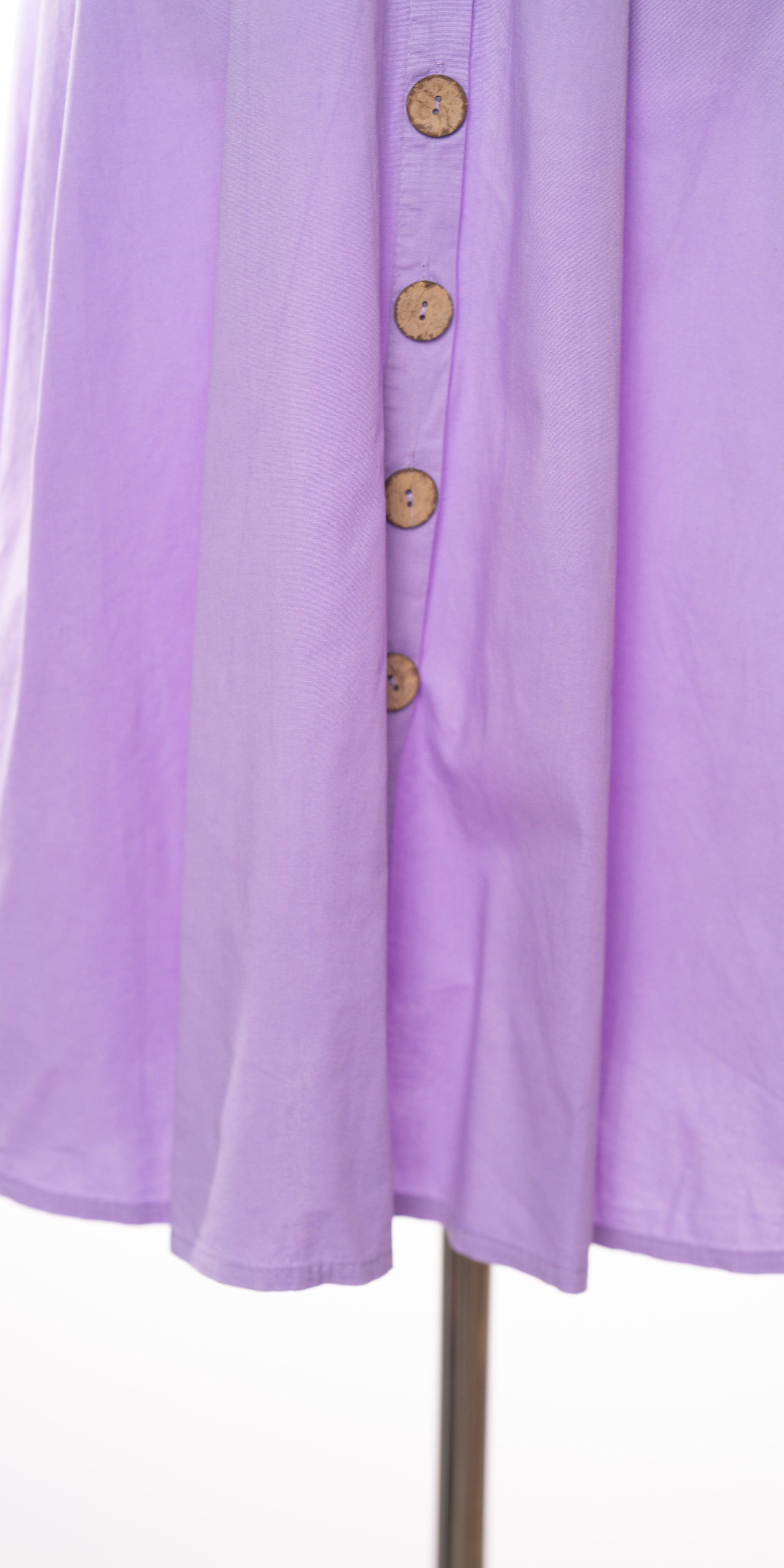 Rochie cu nasturi de lemn