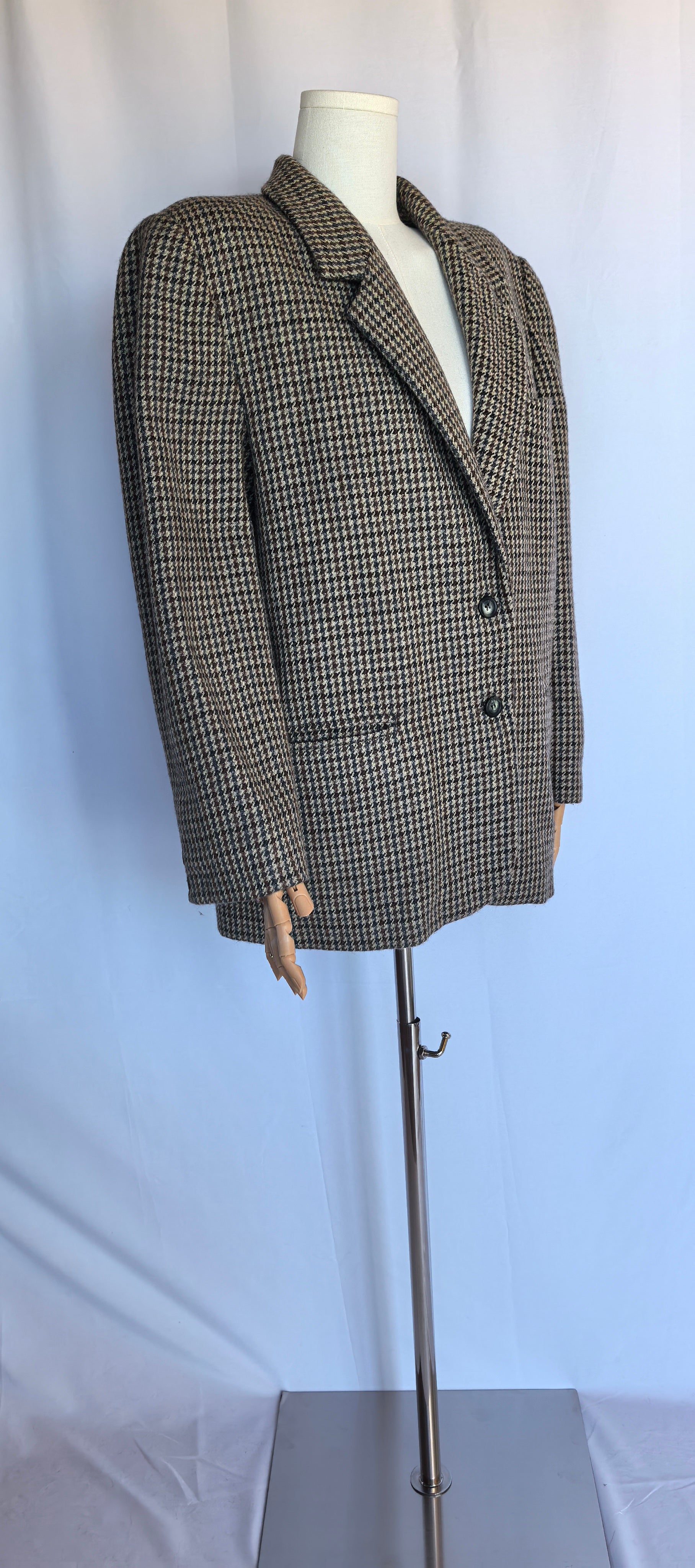 Sacou in carouri din lana