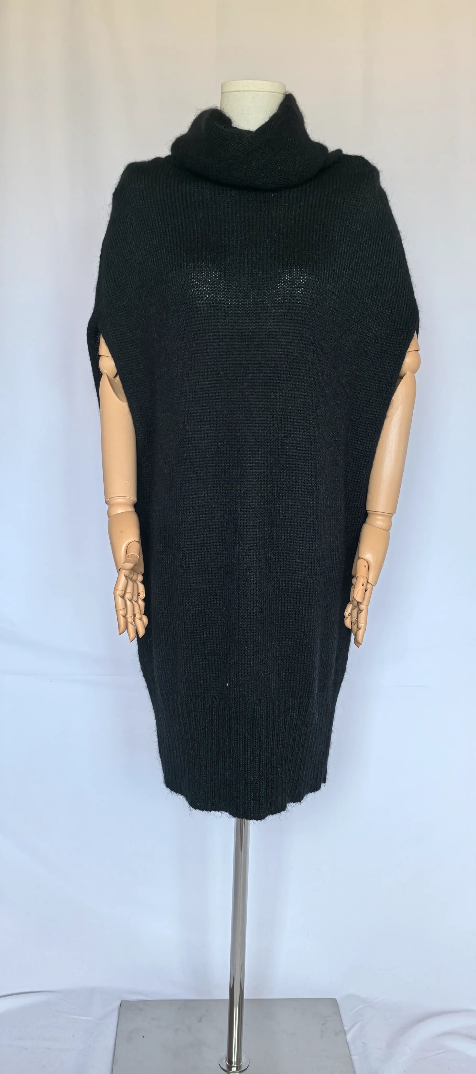 Vesta cu guler supradimensionat din lana