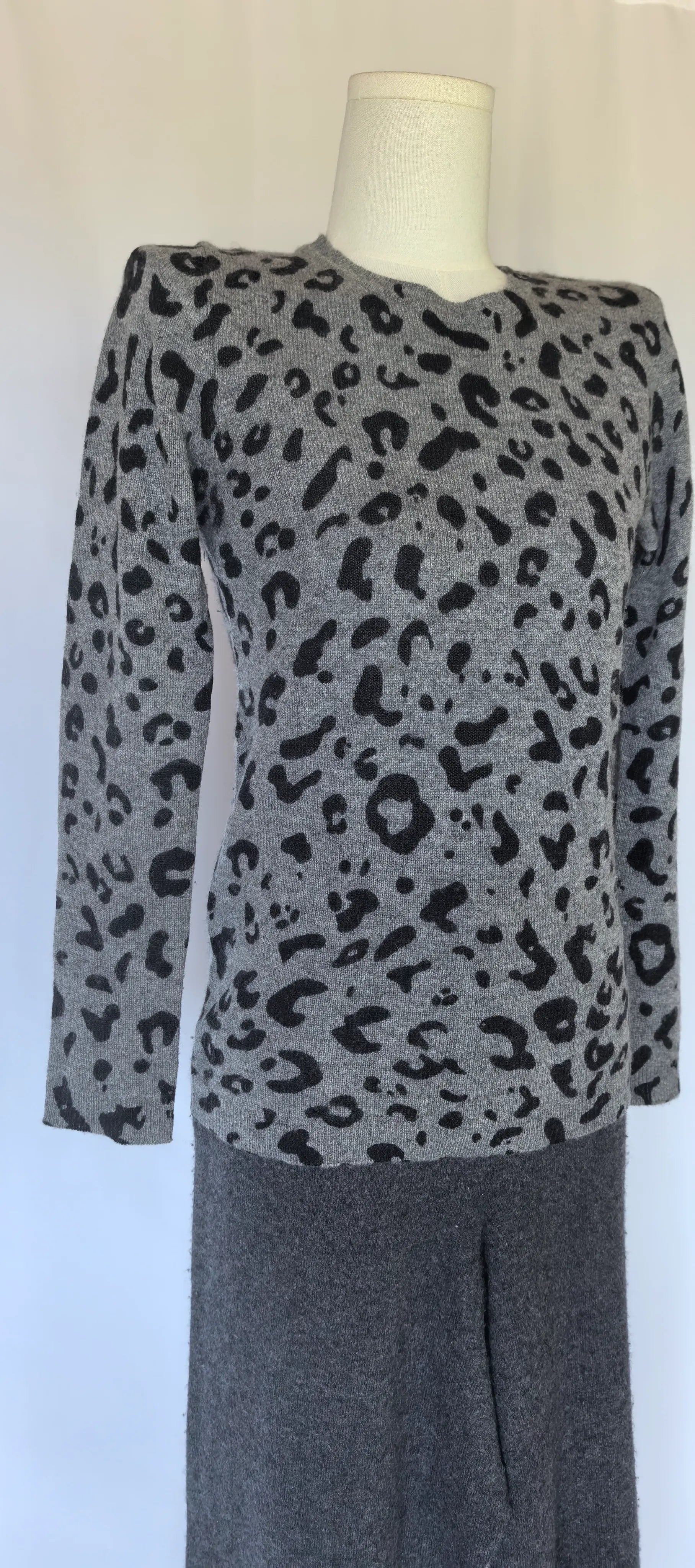 Pulover animal print din casmir - Morgan Taylor