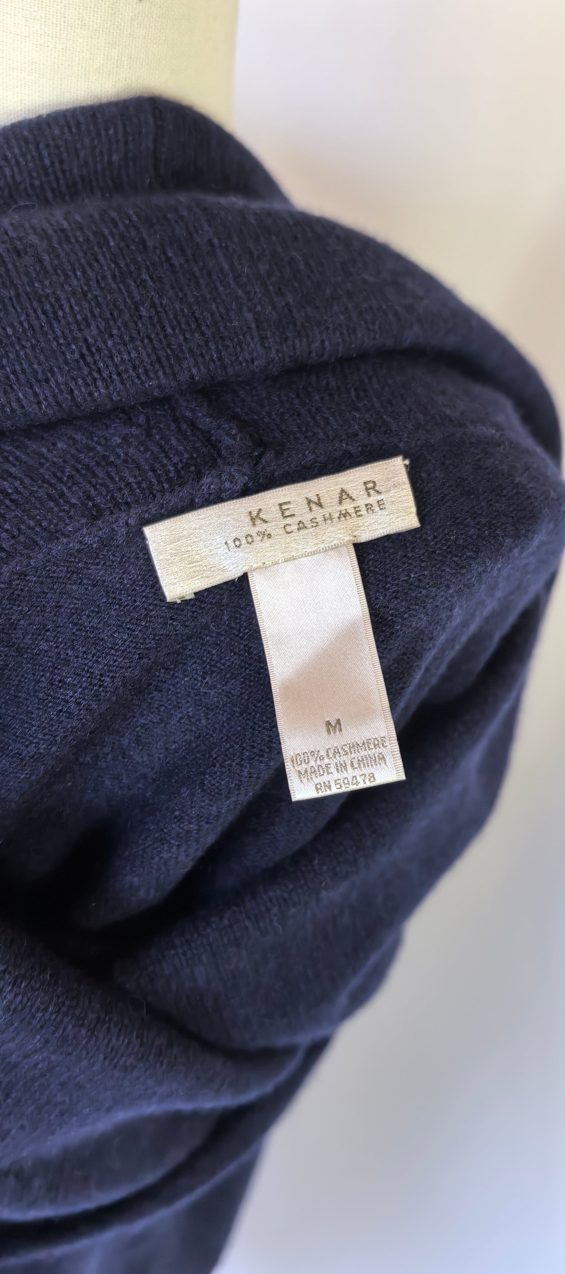 Pulover din casmir - Kenar