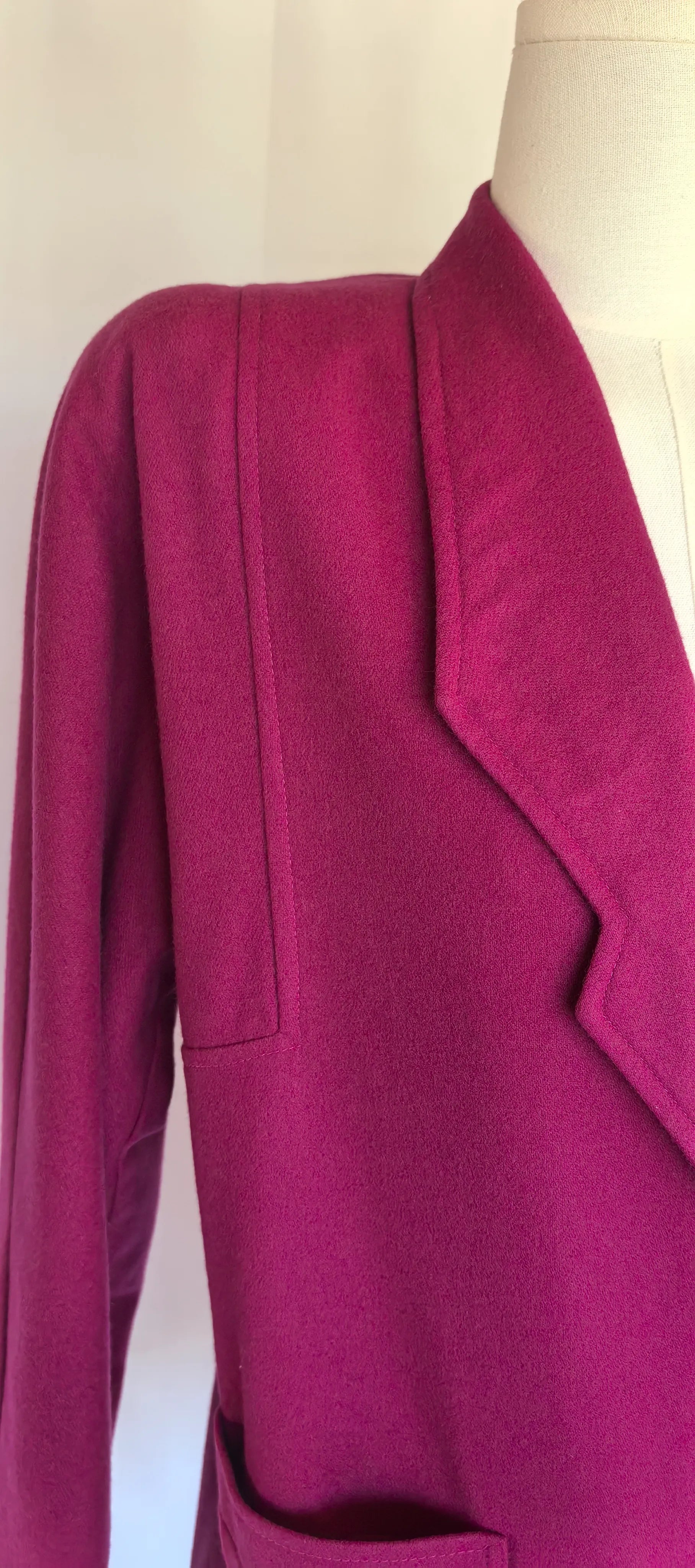 Sacou fucsia din lana si casmir