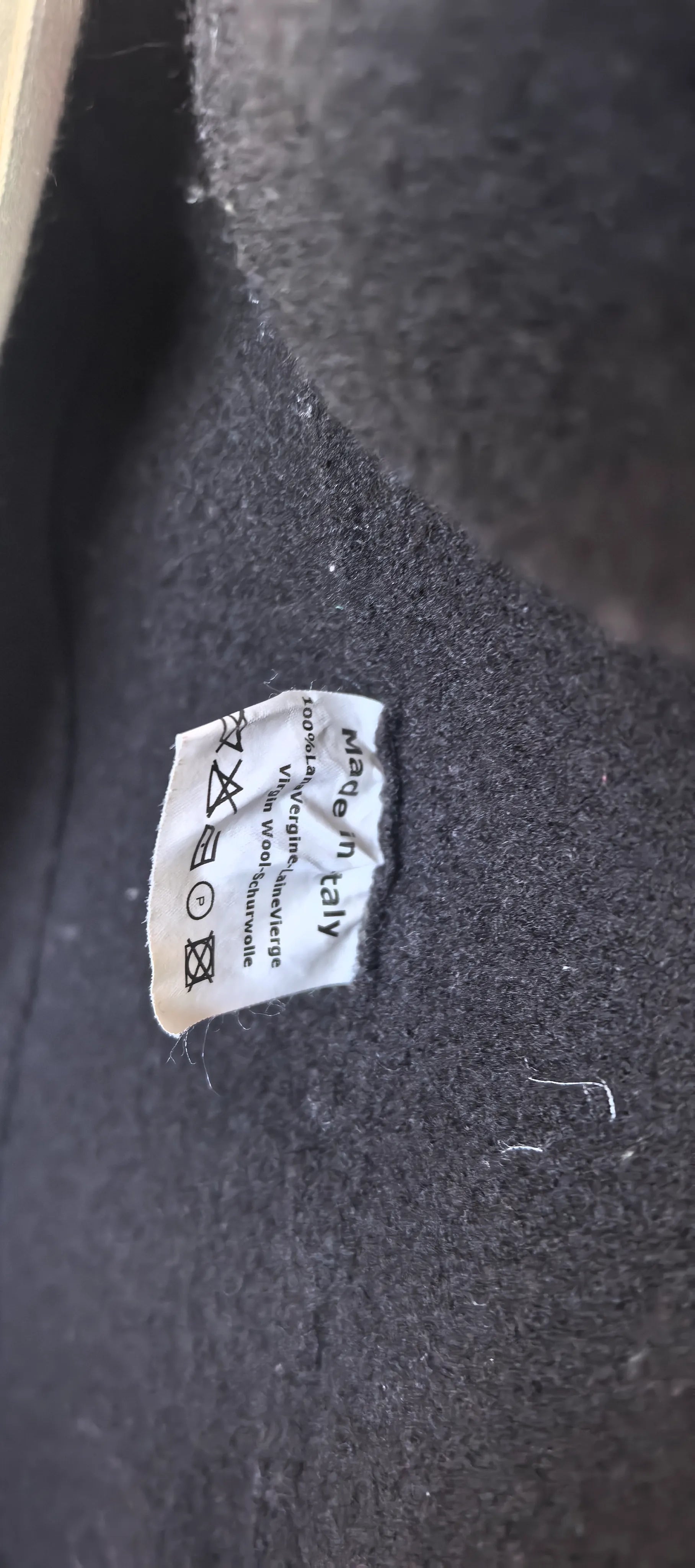 Sacou din lana fiarta