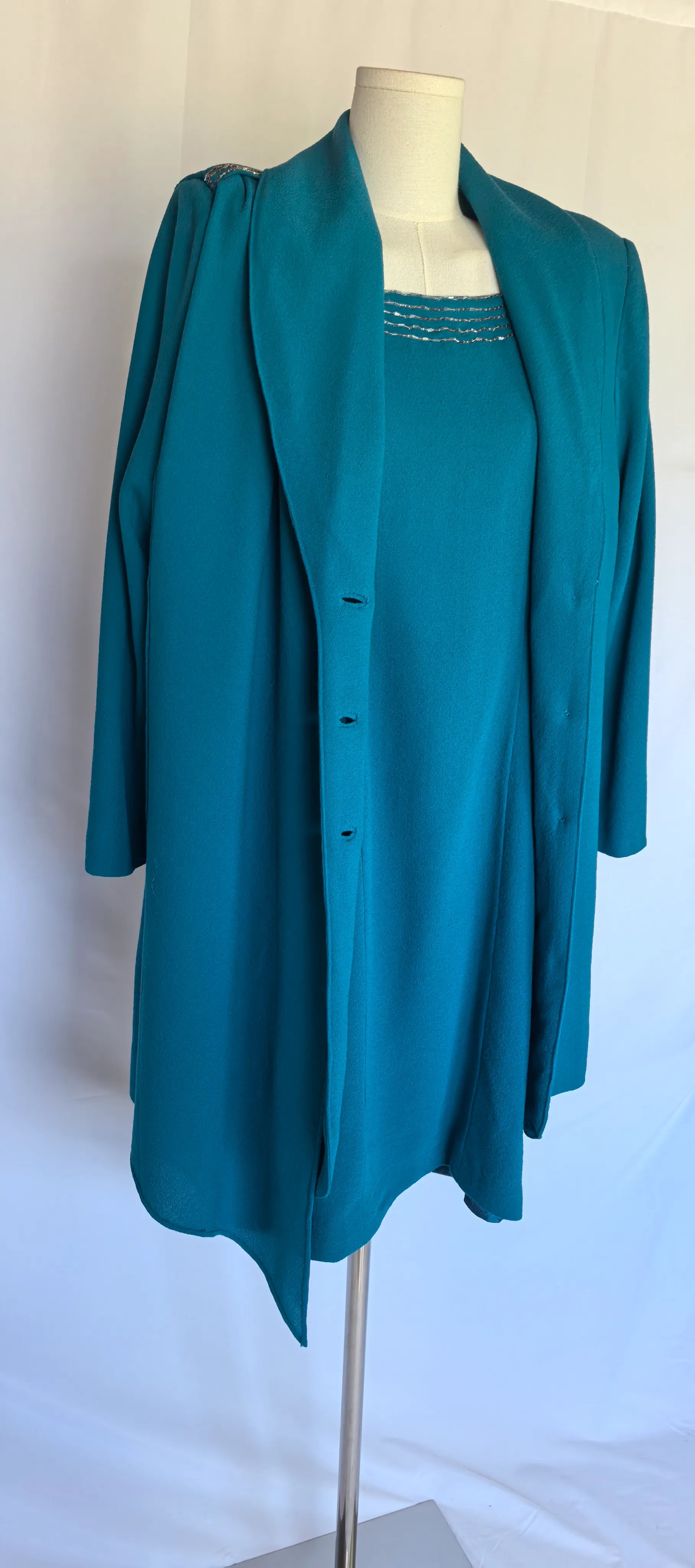 Deux piece din lana crep