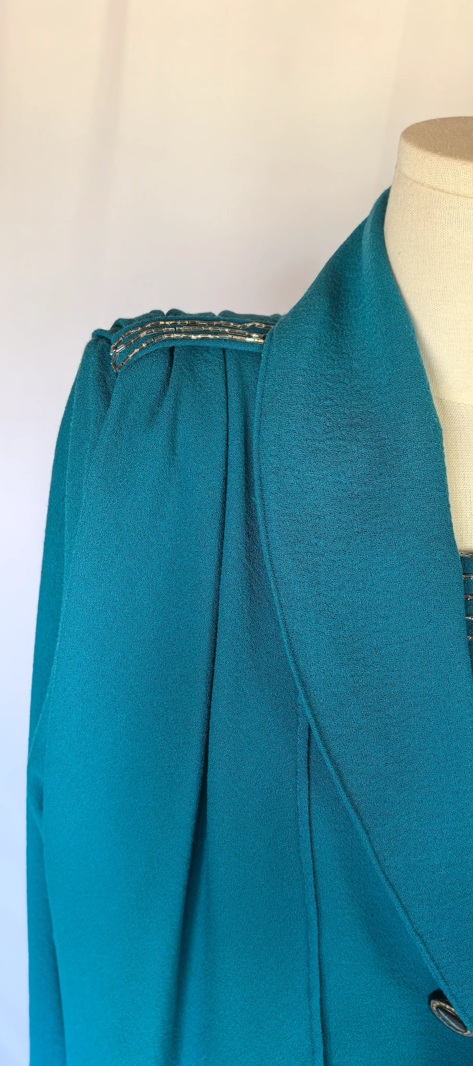 Deux piece din lana crep