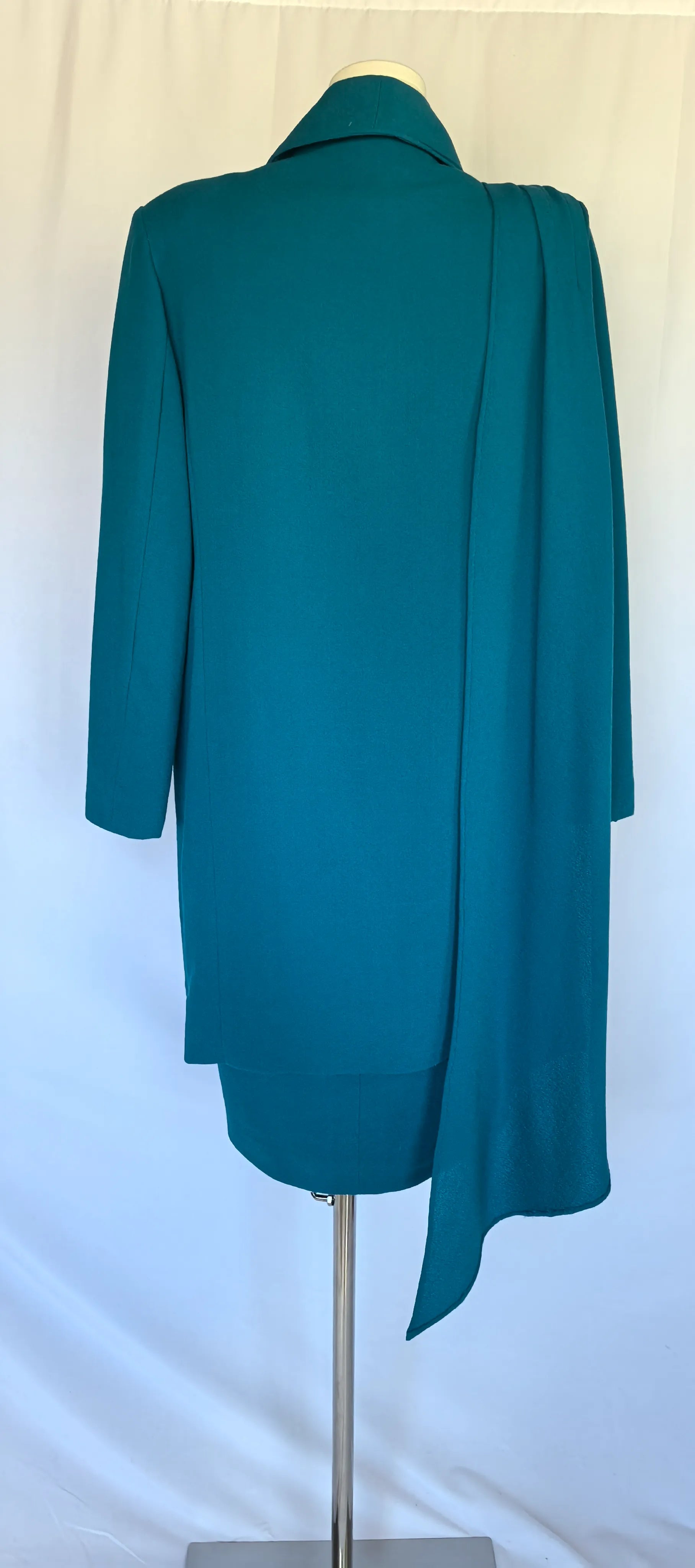 Deux piece din lana crep