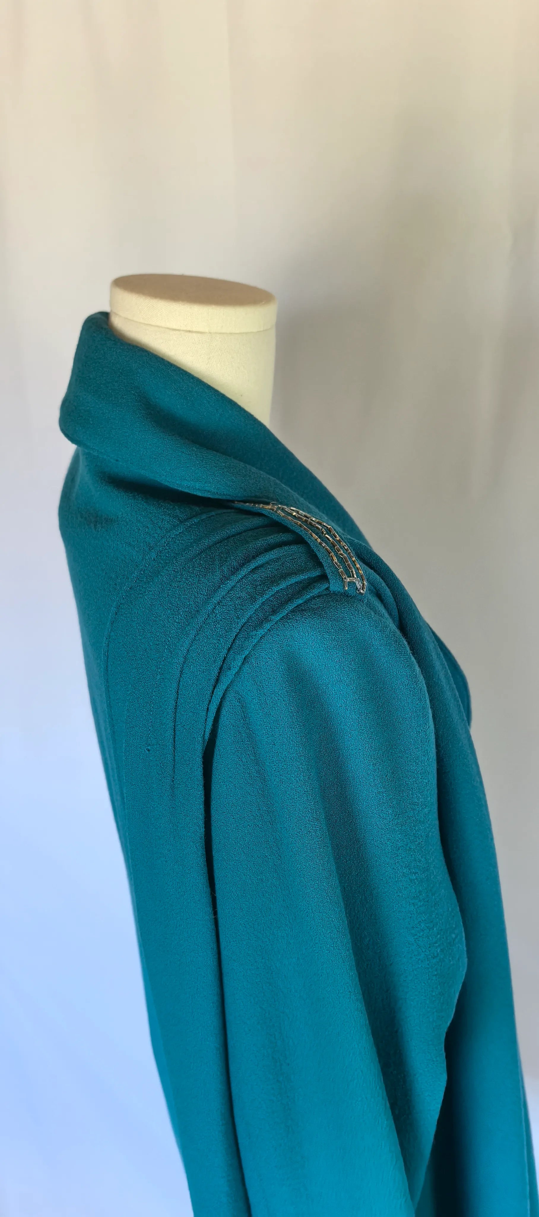 Deux piece din lana crep