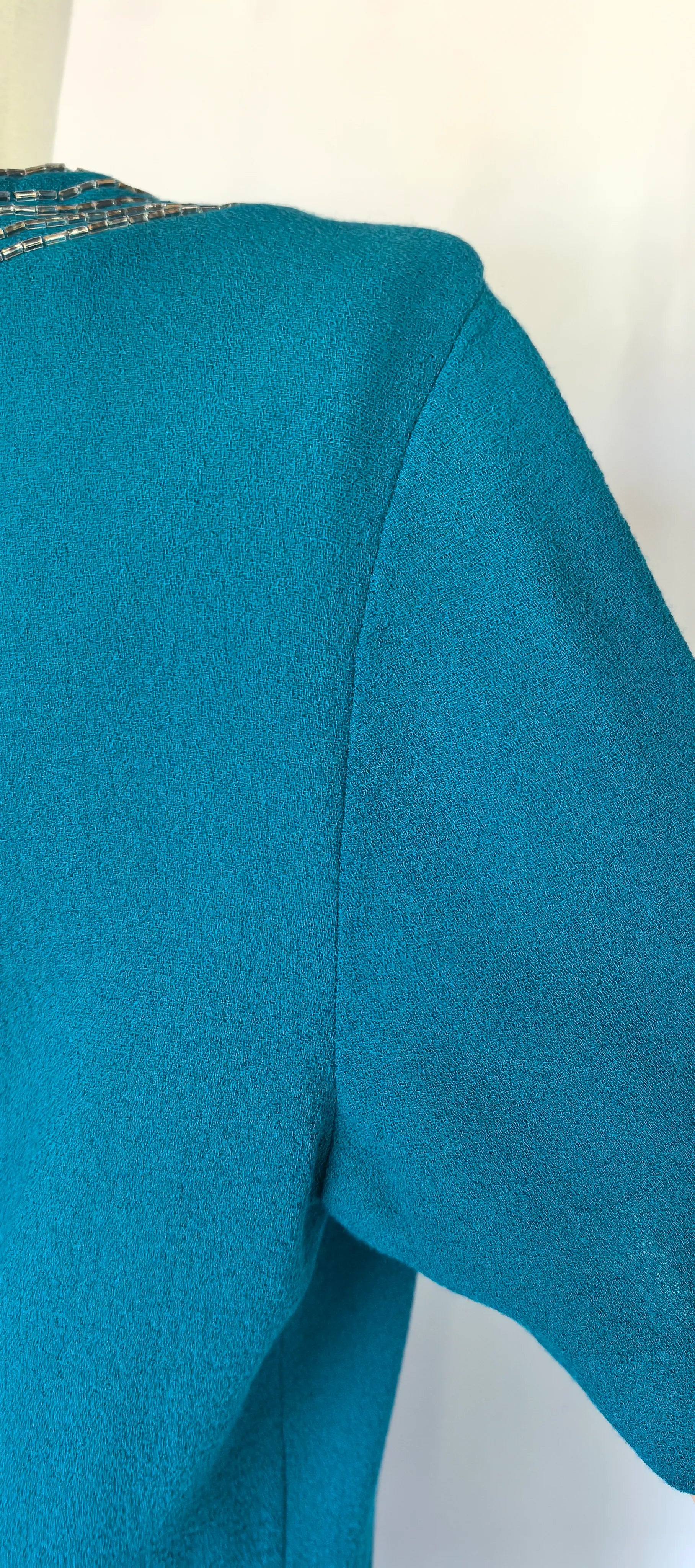 Deux piece din lana crep