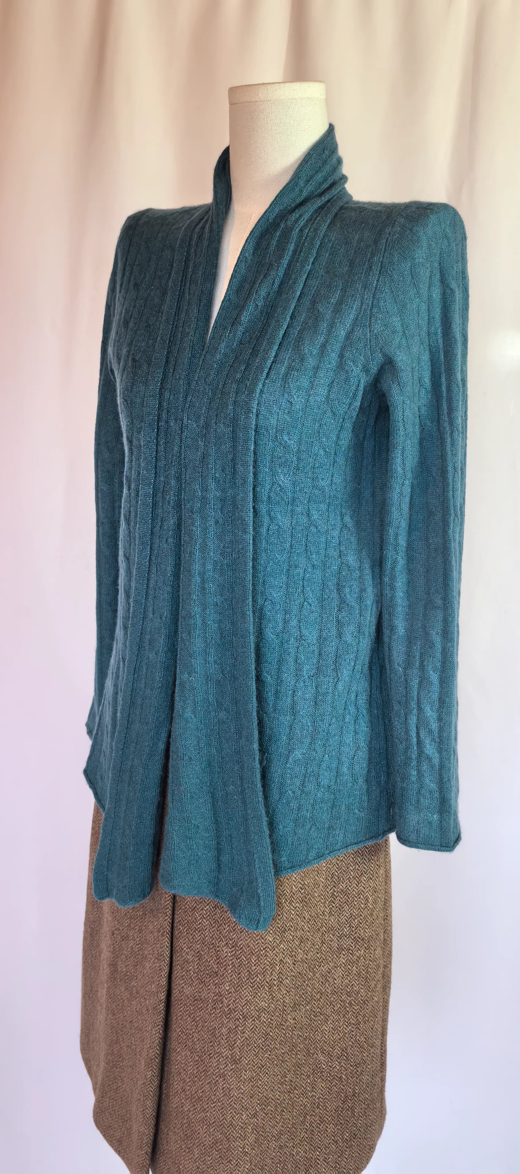 Cardigan cu torsade din casmir - White +warren