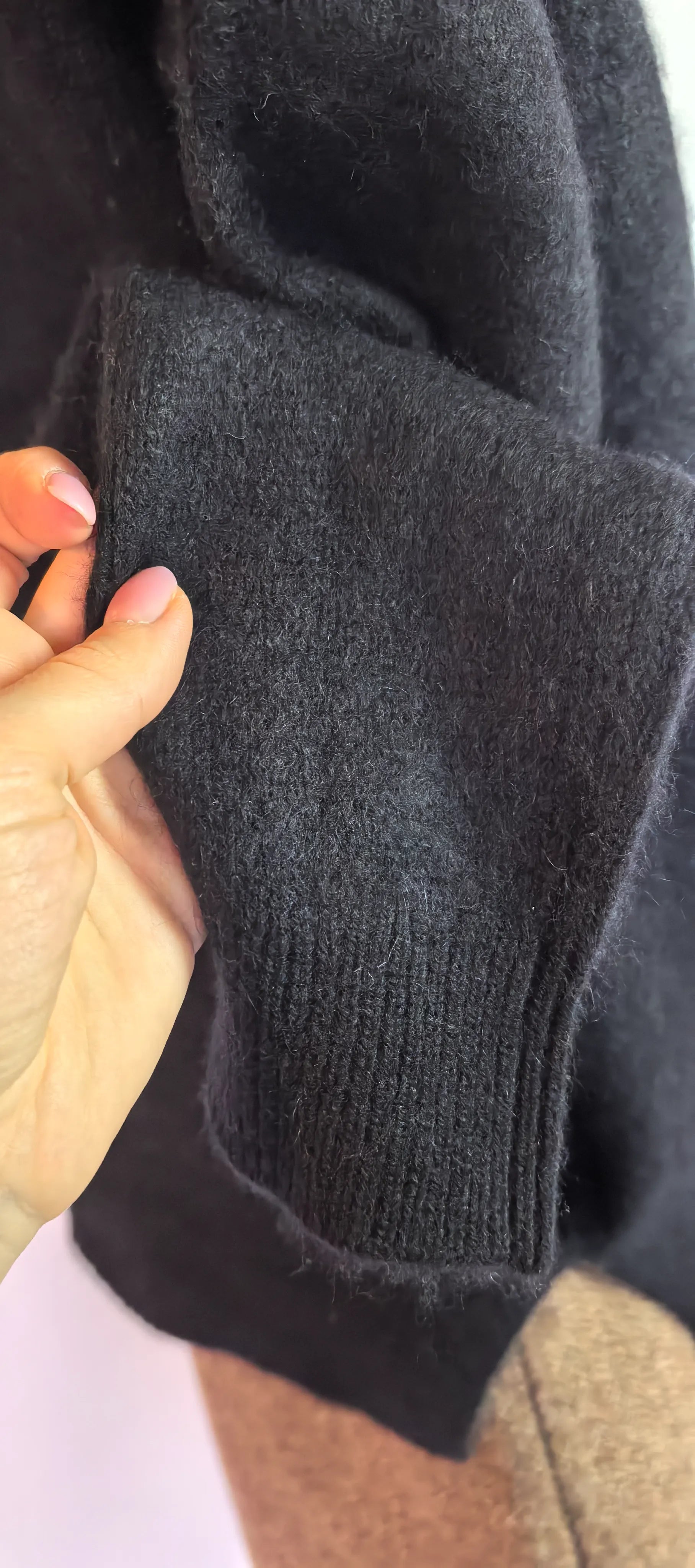 Pulover din casmir- C by Bloomingdale's