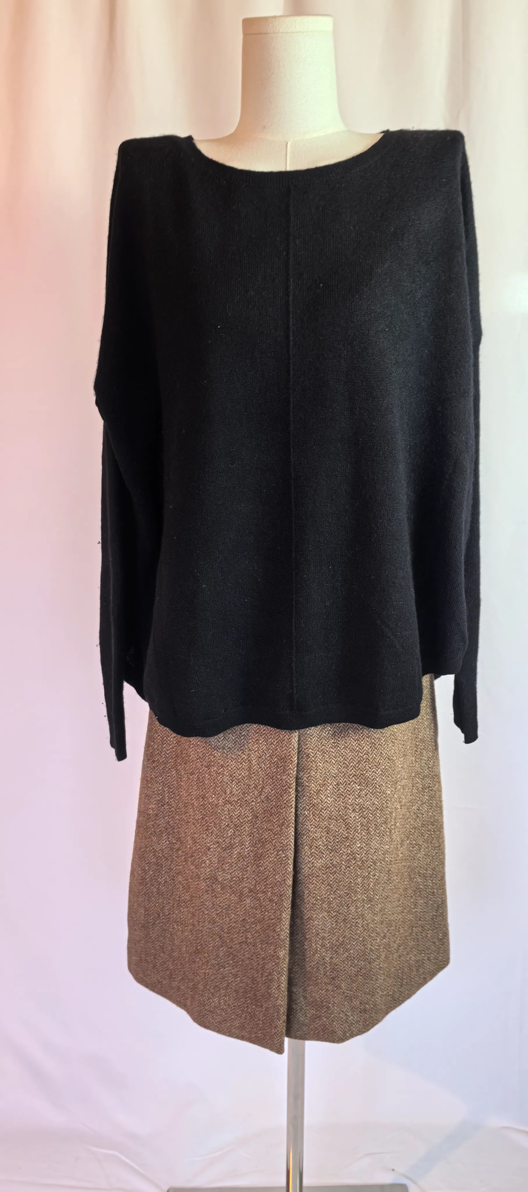 Pulover din casmir asimetric - Lord & Taylor