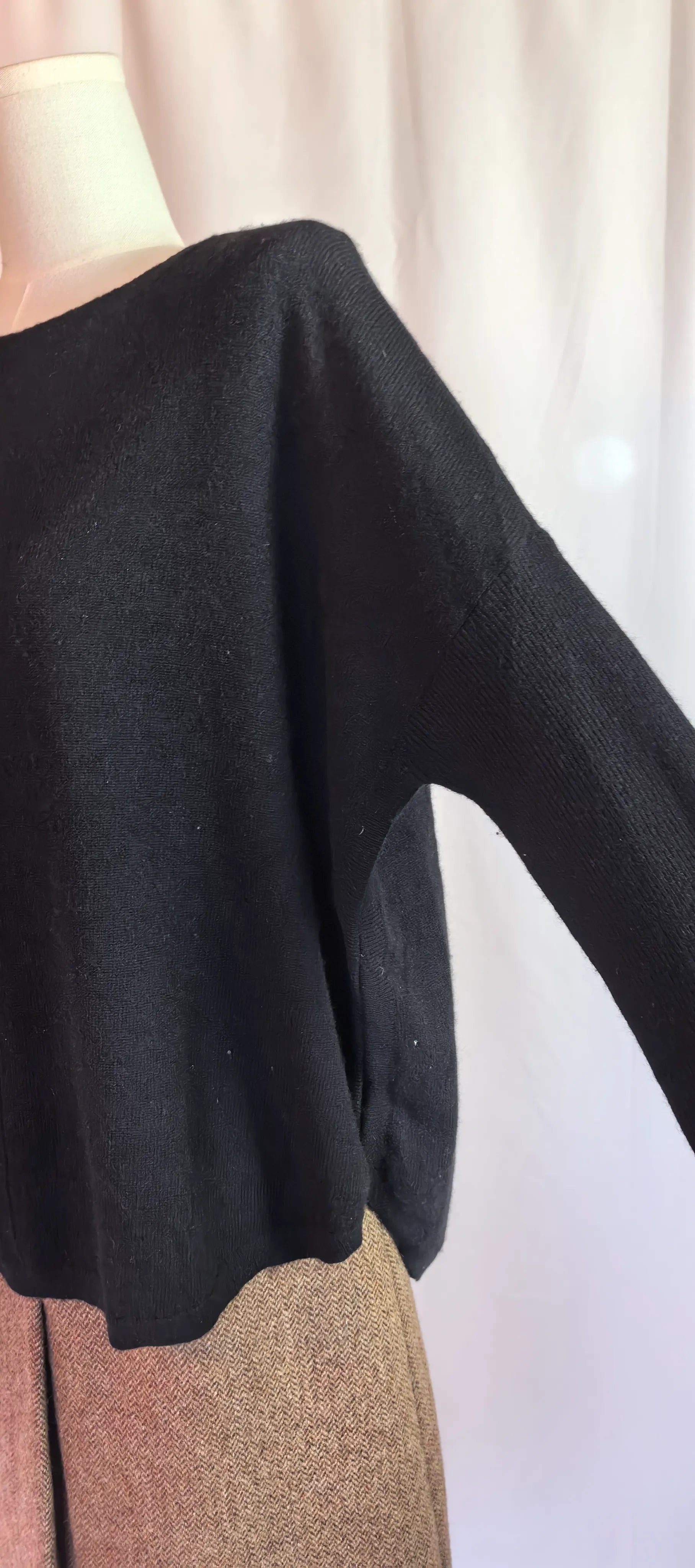 Pulover din casmir asimetric - Lord & Taylor