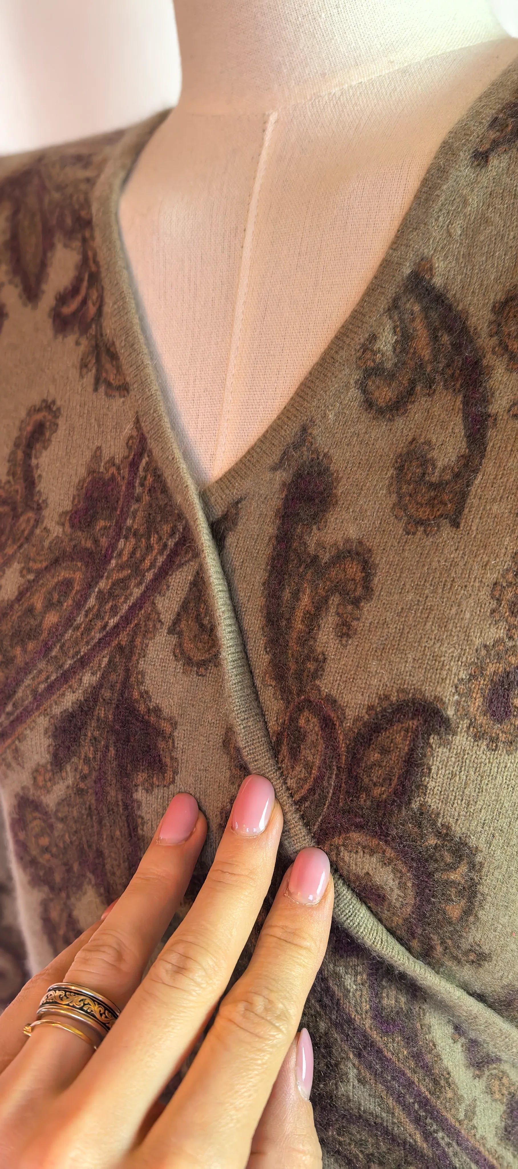 Pulover din casmir - Daniel Bishop