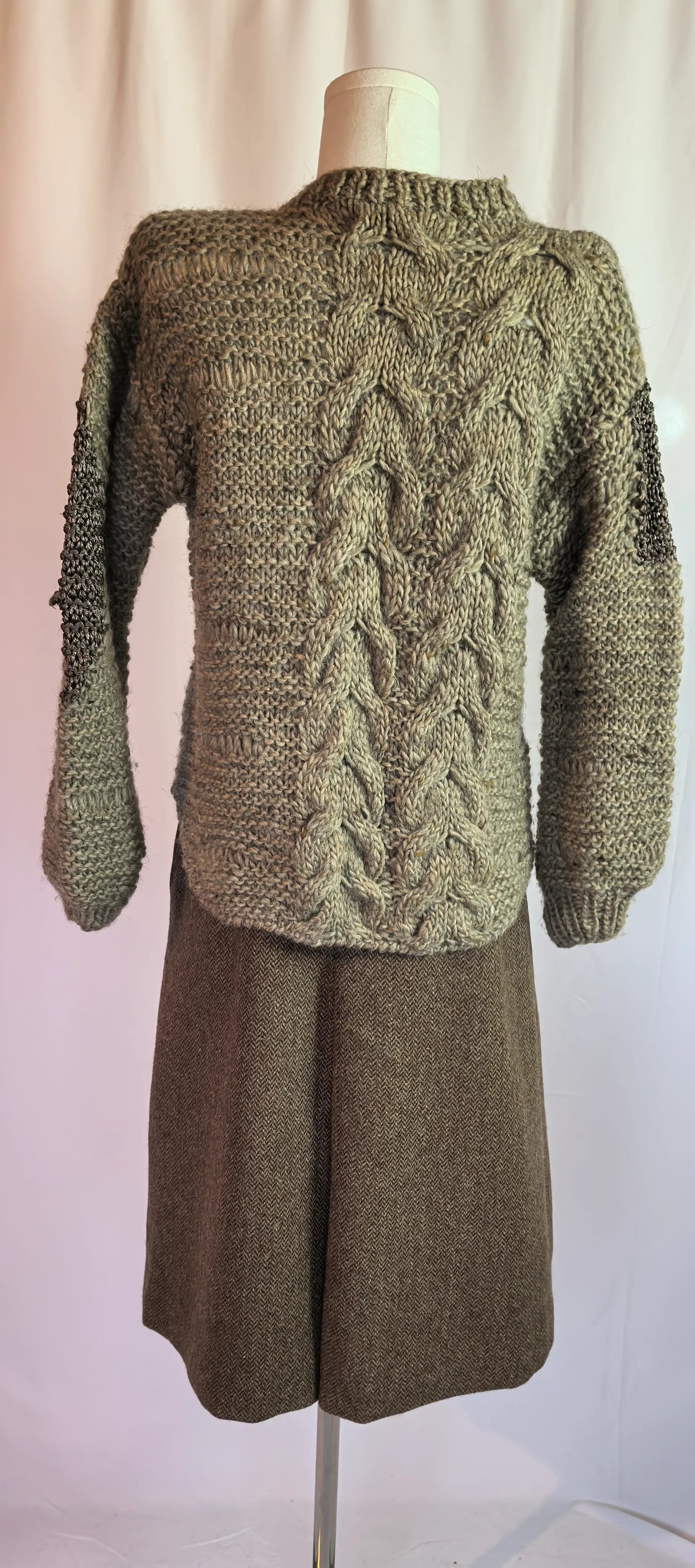 Pulover impletit din lana