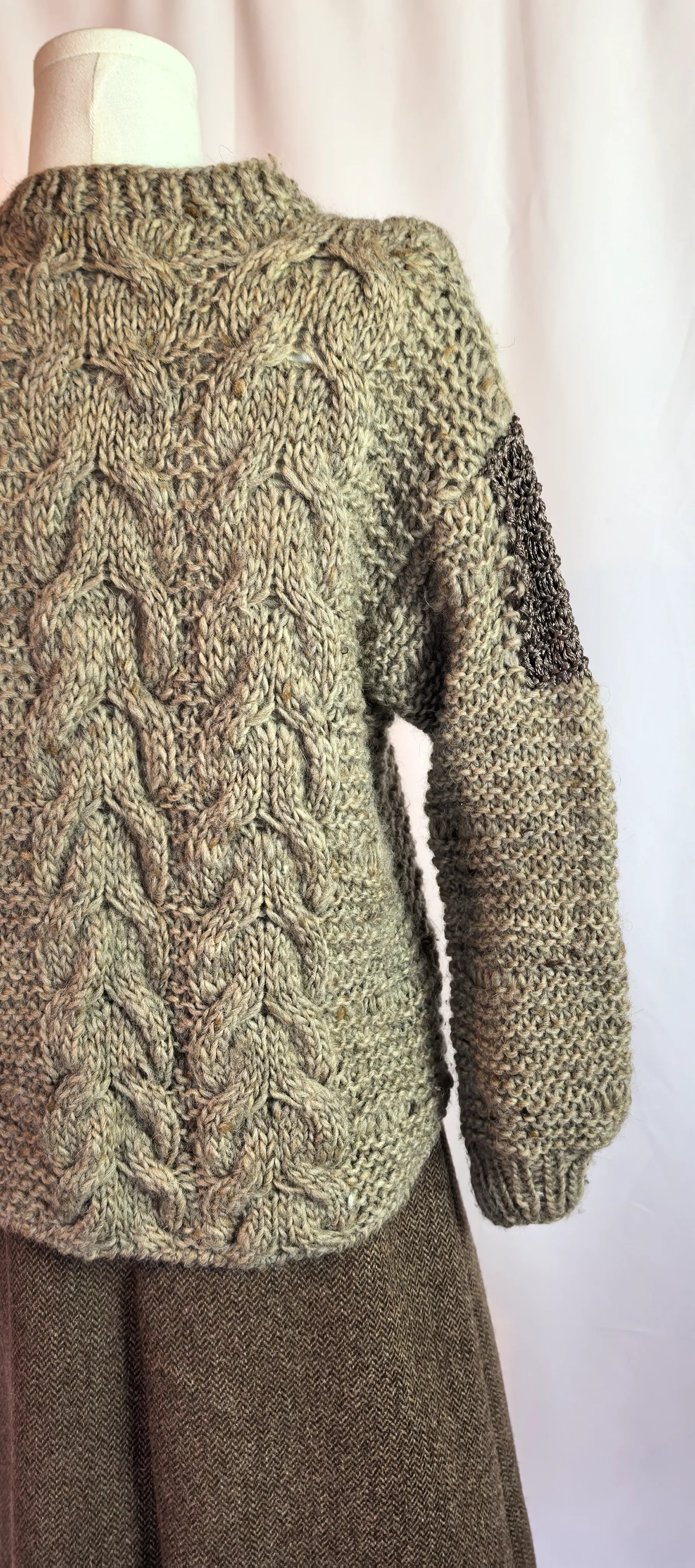 Pulover impletit din lana