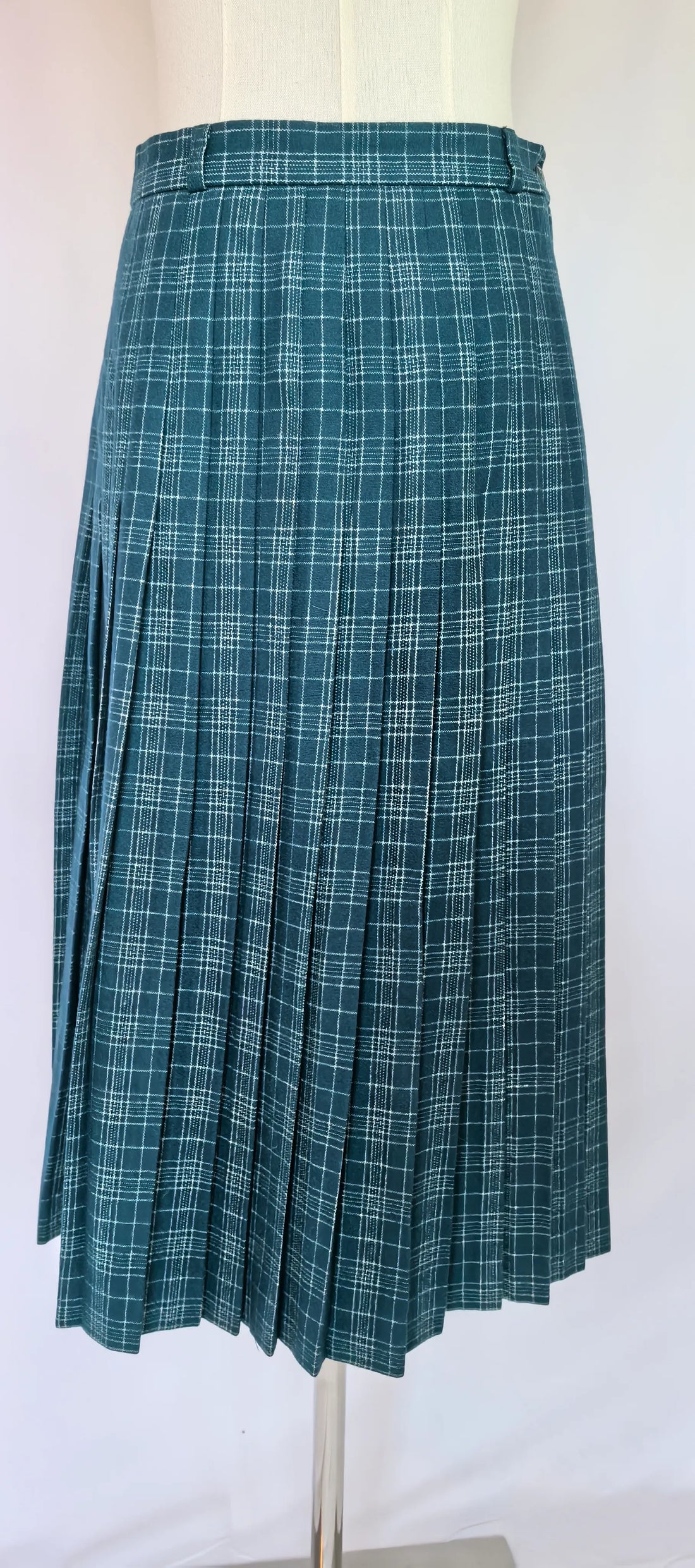 Fusta tartan din lana