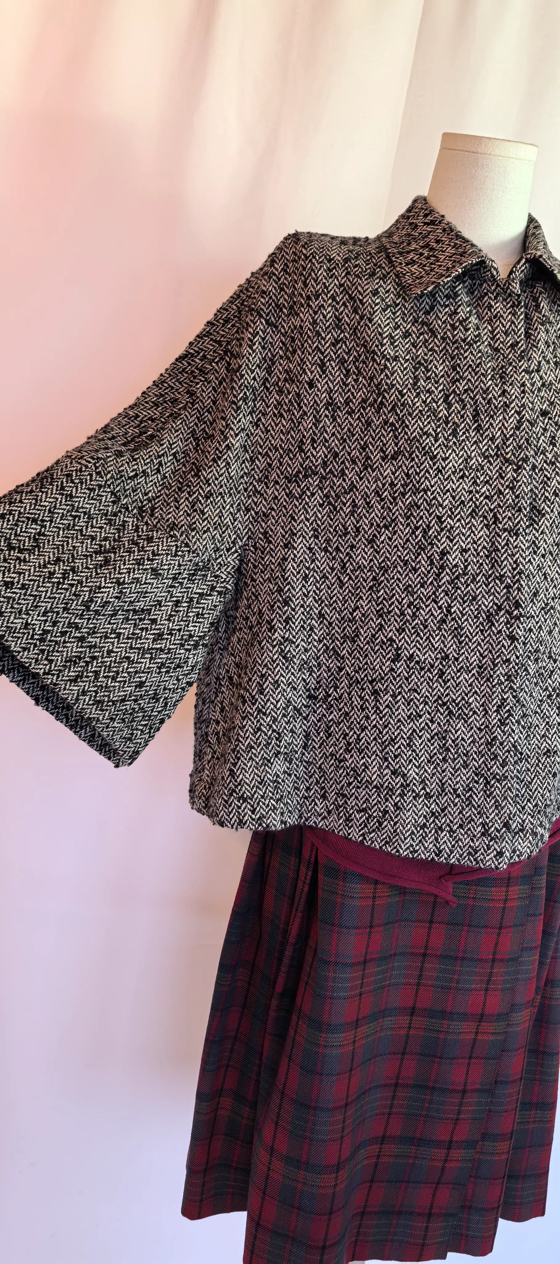 Haina din lana cu maneci fluture - Anna Malanca