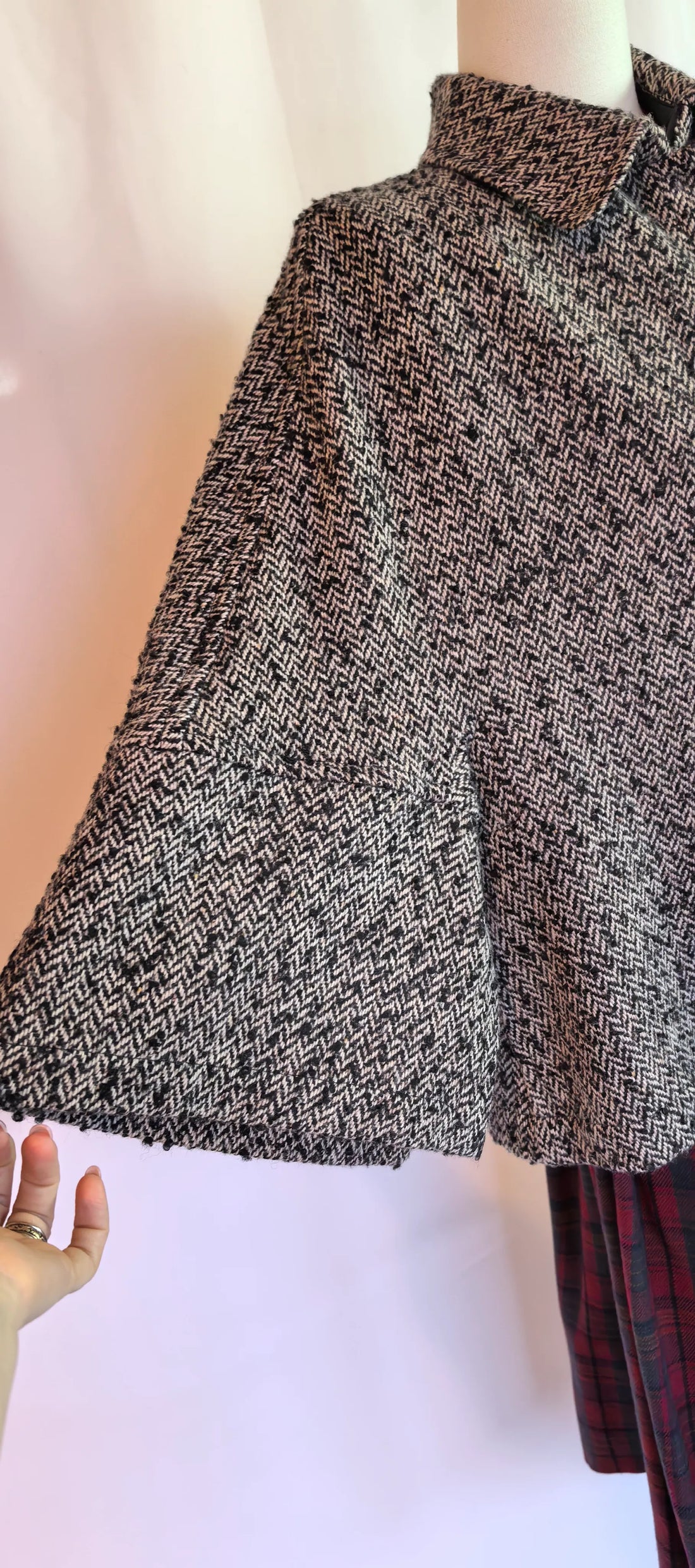 Haina din lana cu maneci fluture - Anna Malanca