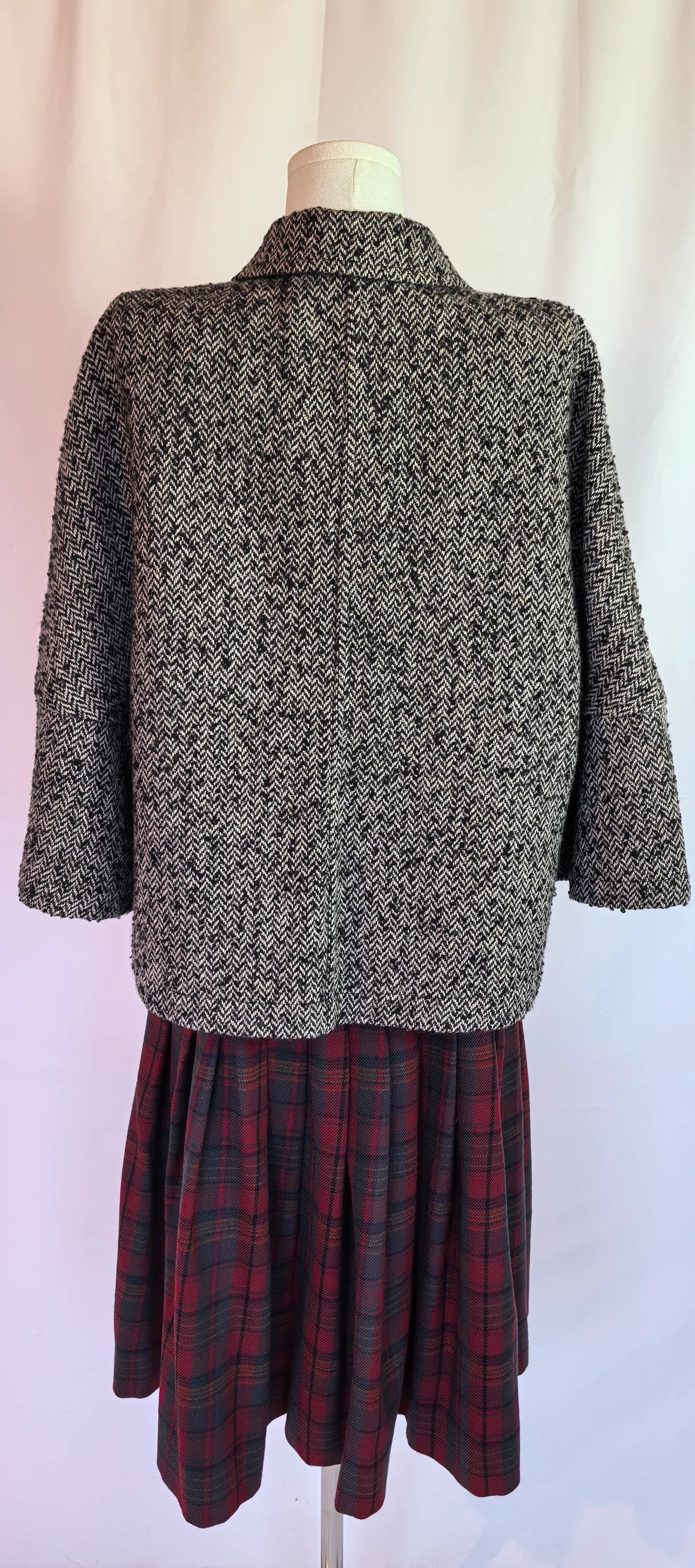 Haina din lana cu maneci fluture - Anna Malanca