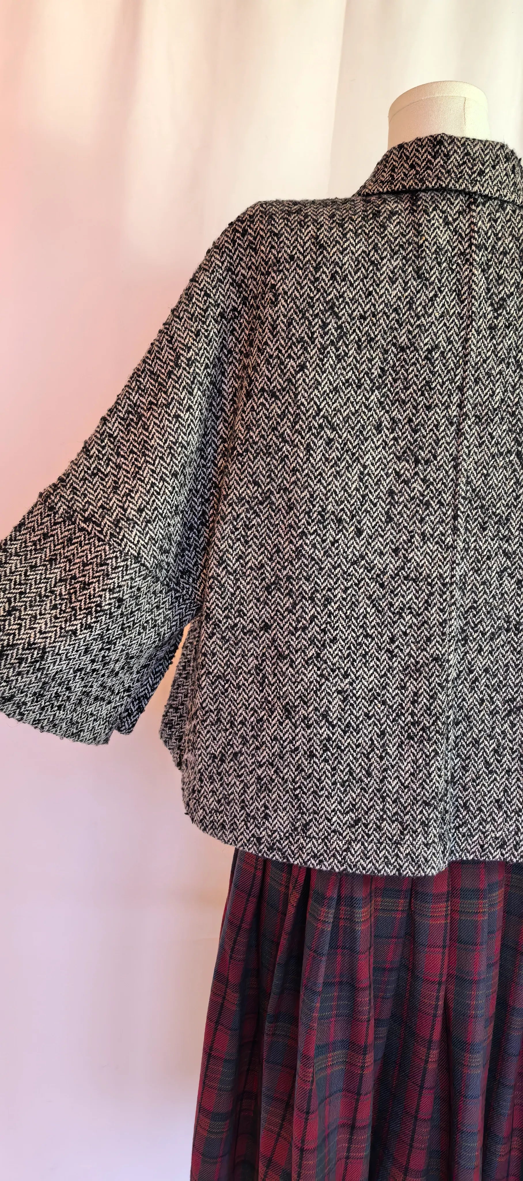 Haina din lana cu maneci fluture - Anna Malanca