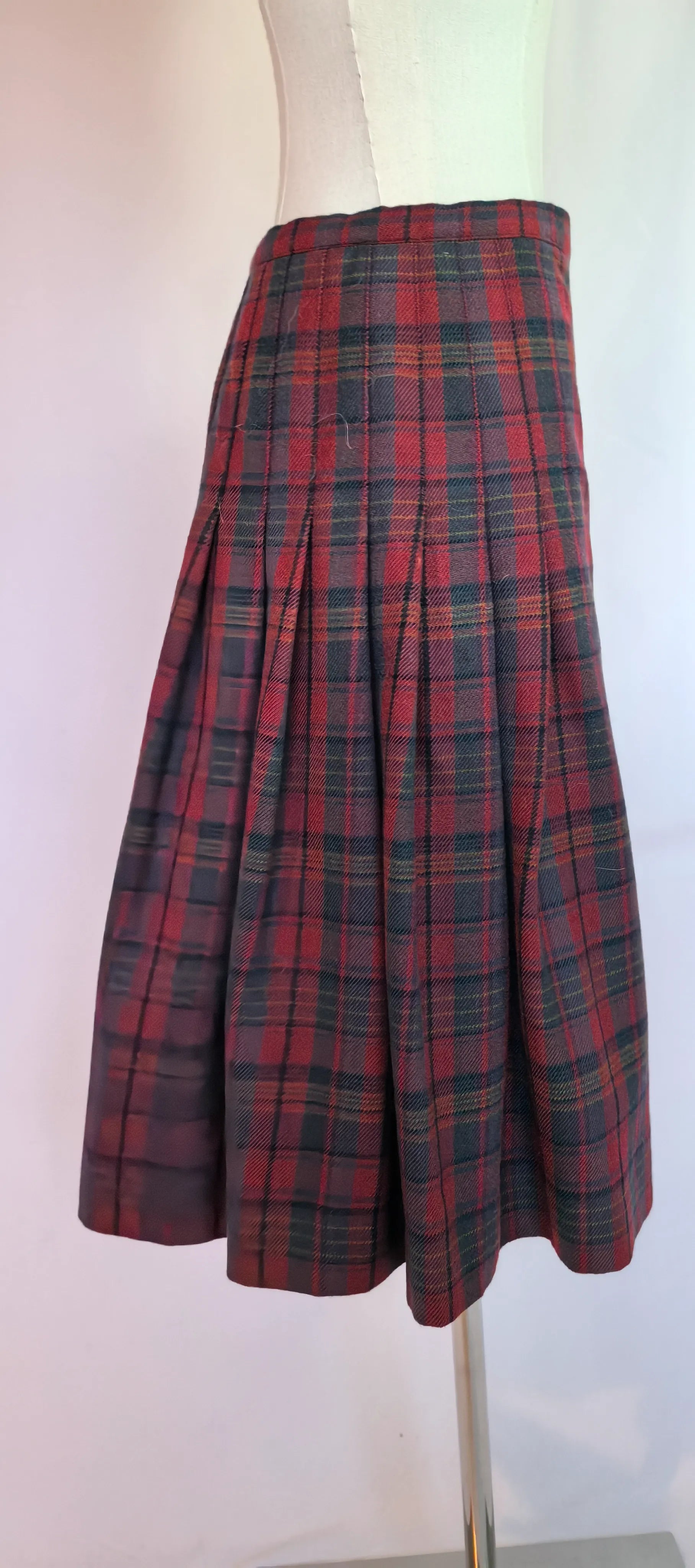 Fusta tartan din lana cu talie reglabila