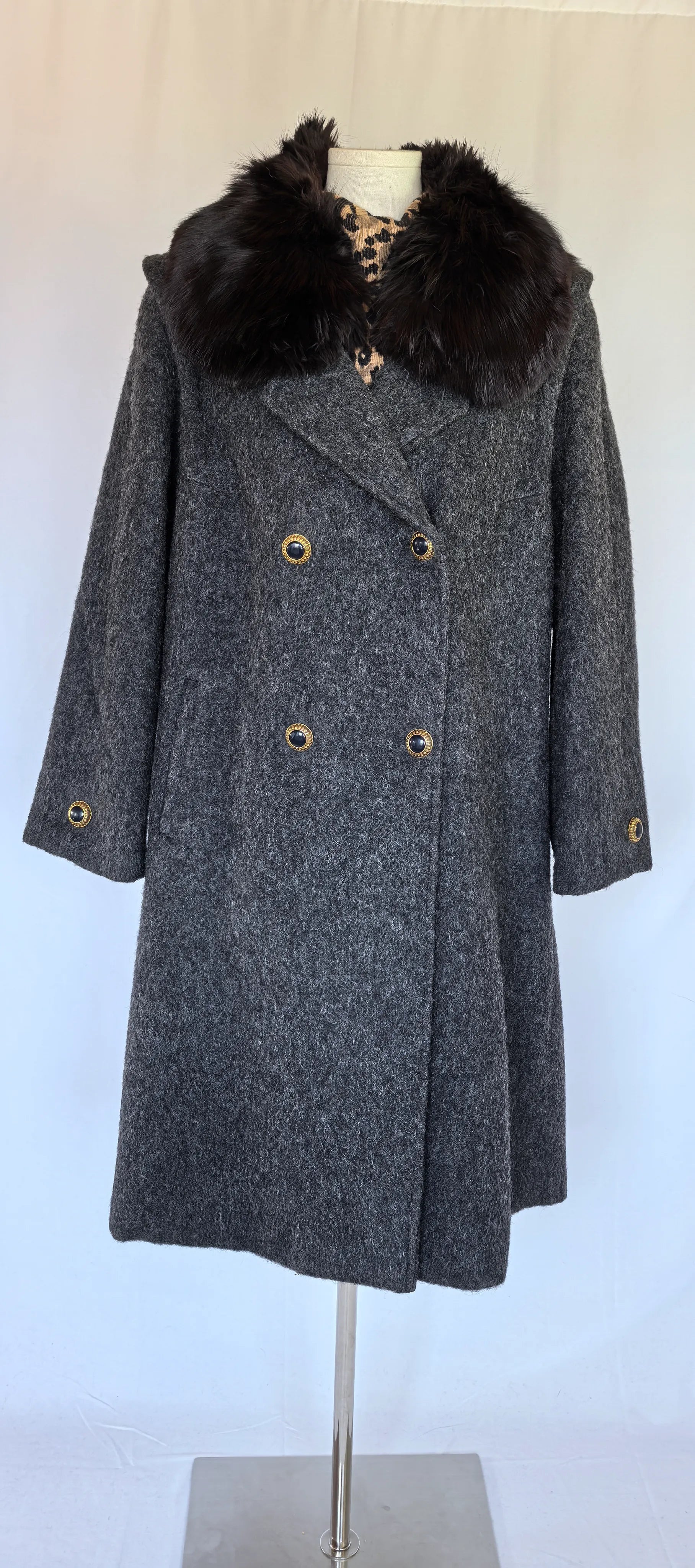 Palton amplu din lana  cu fir lung -Team Mode