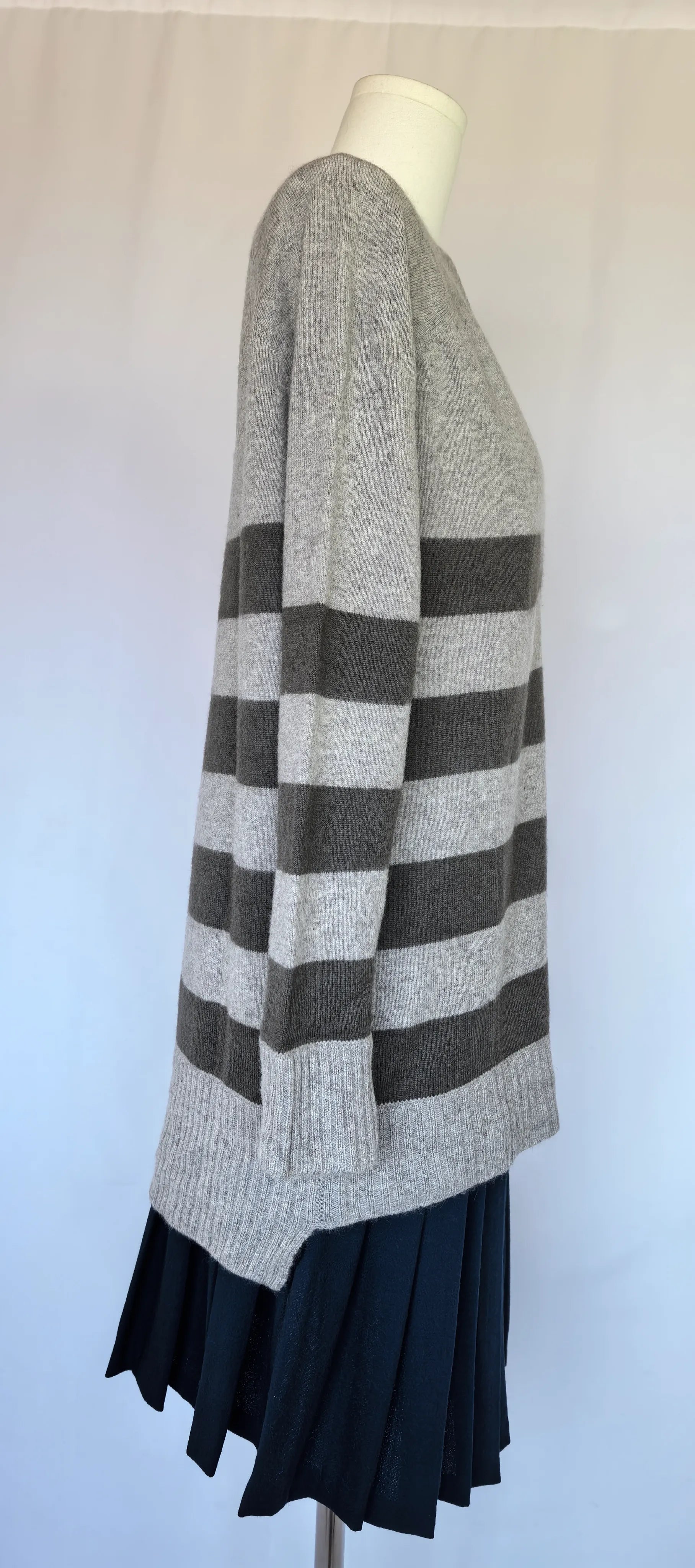 Pulover din casmir lung