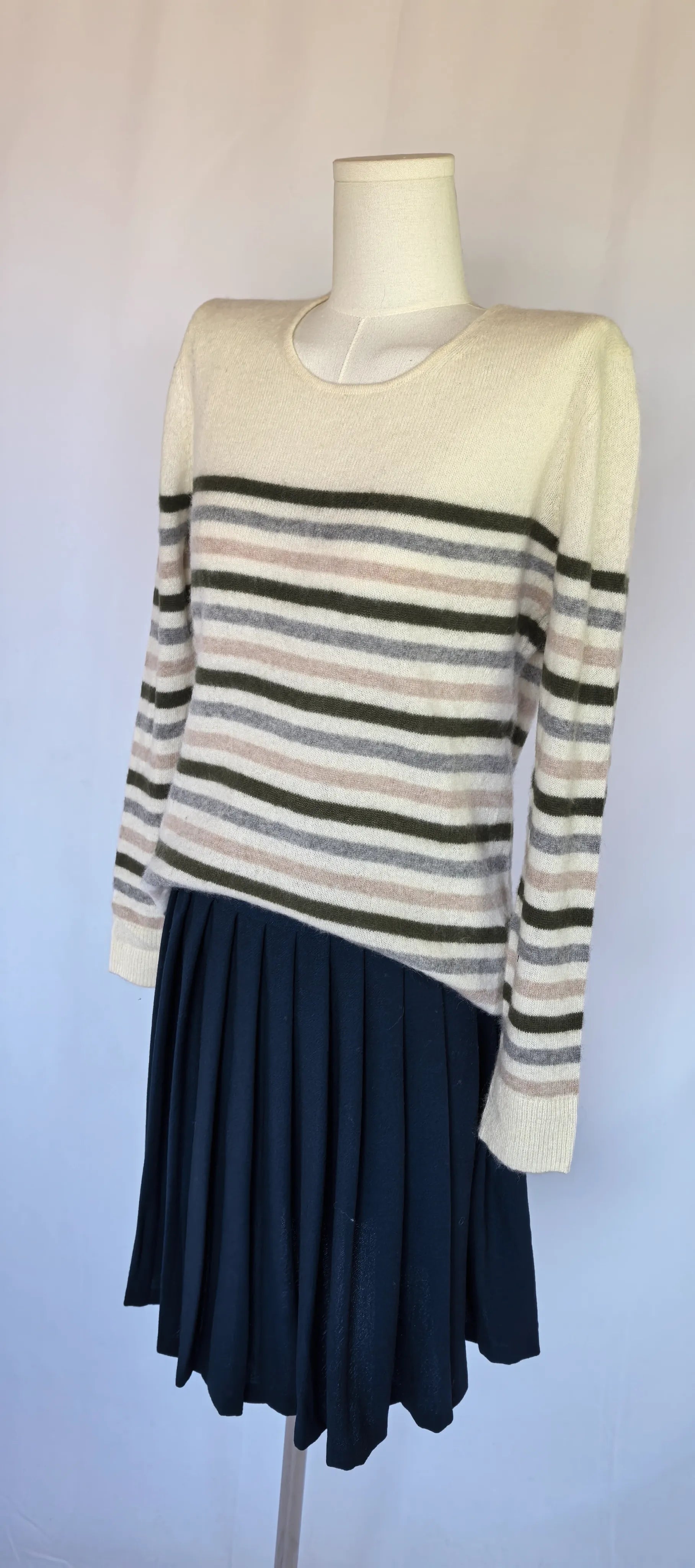 Pulover in dungi din casmir - 41 HawtHorn