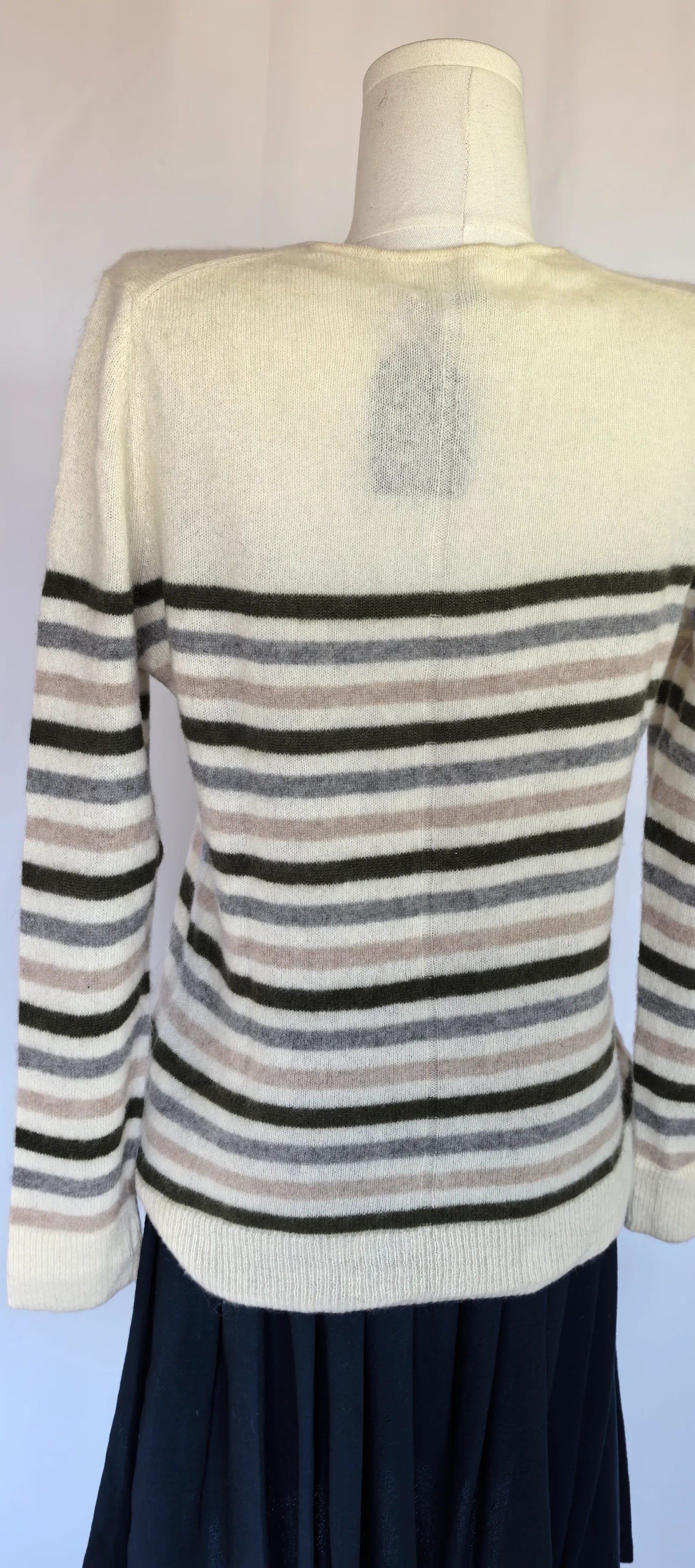 Pulover in dungi din casmir - 41 HawtHorn