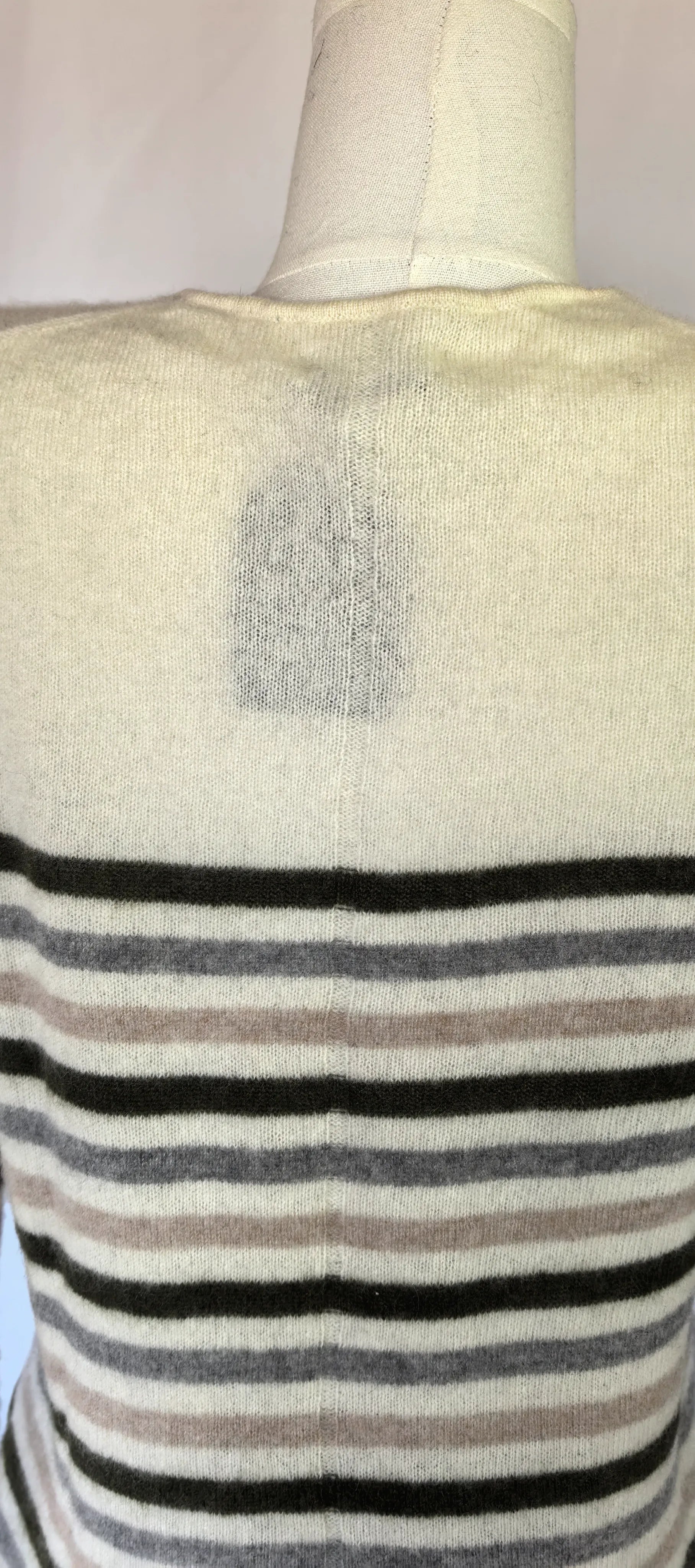 Pulover in dungi din casmir - 41 HawtHorn